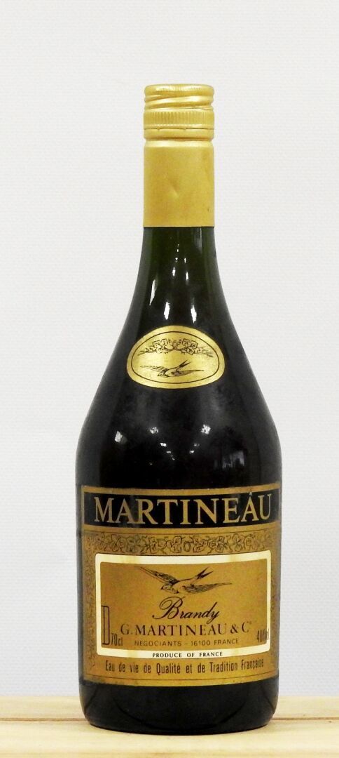 Null 1 bouteille

Brandy. Martineau 40°. 70 cl

Usures à l'étiquette