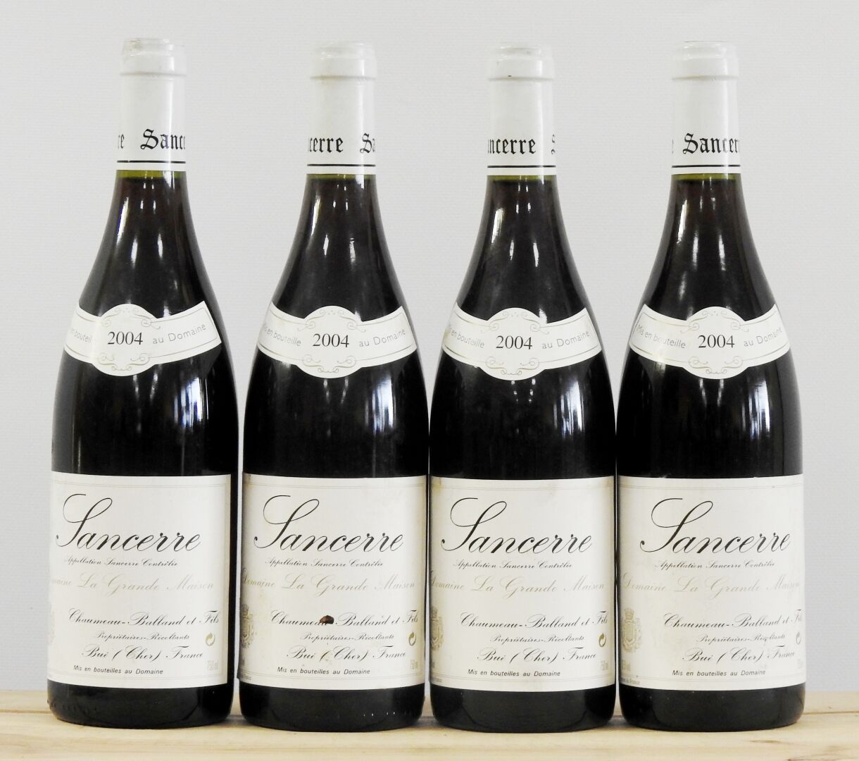 Null 4瓶

桑塞尔红葡萄酒 - Domaine La Grande Maison de chez Chaumeau - Balland - 2004年

&hellip;