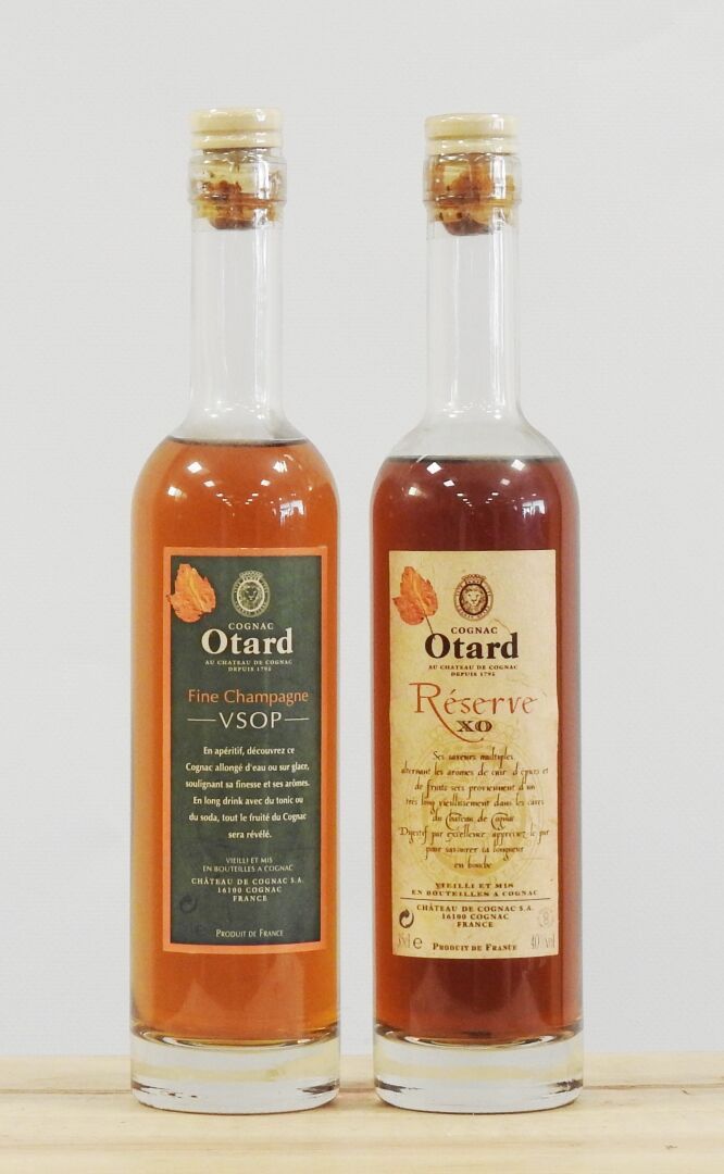 Null 2 botellas

Coñac Otard

1 Champán fino VSOP

1 XO Reserva

35 cl - 40° C