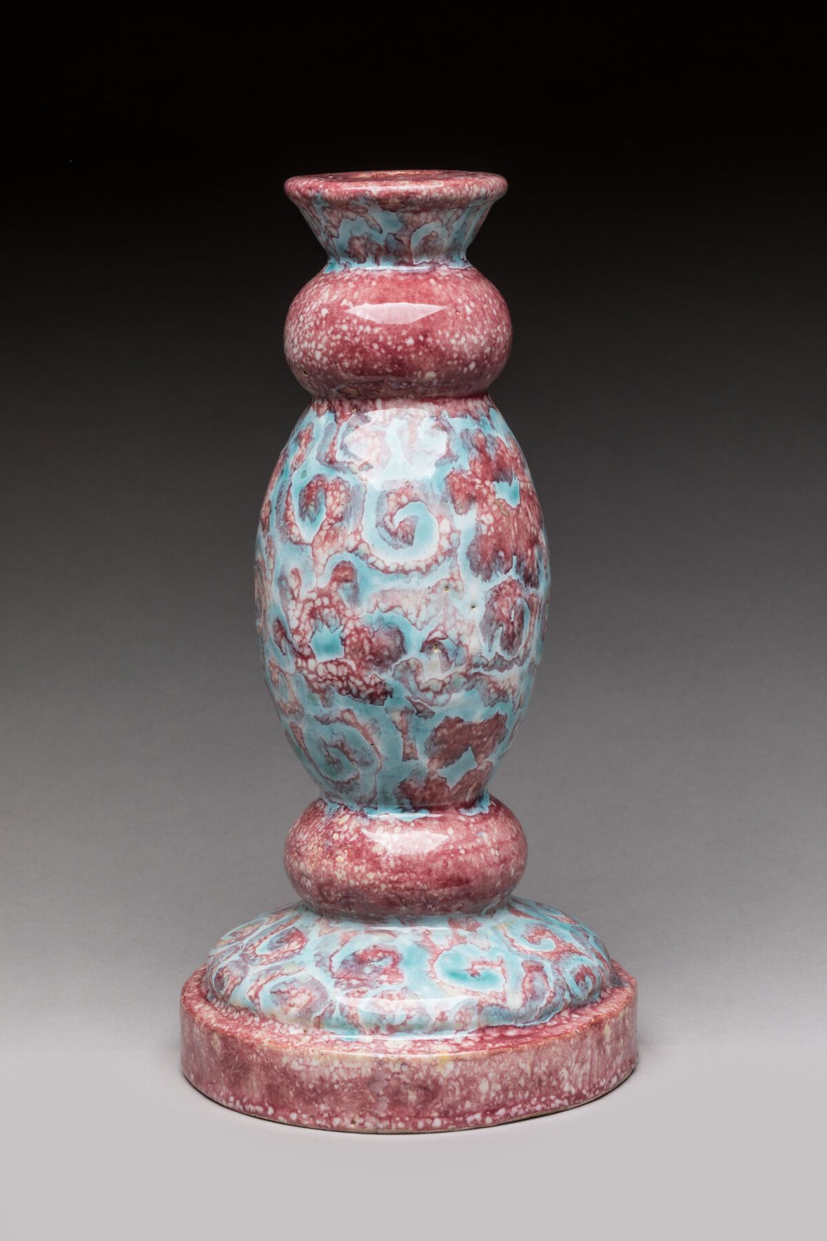 Null Edouard CAZAUX (1894 - 1974) : Pied de lampe en céramique rose et turquoise&hellip;