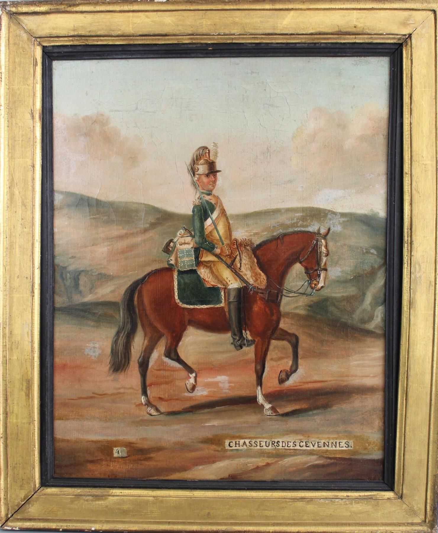 Null 18世纪的法国学校。画布上的油画表现的是一个戴着鬃毛头盔的塞文斯人在马背上，身旁是他的野战装备和火枪，一条带子表示该团，编号为'4e régiment&hellip;