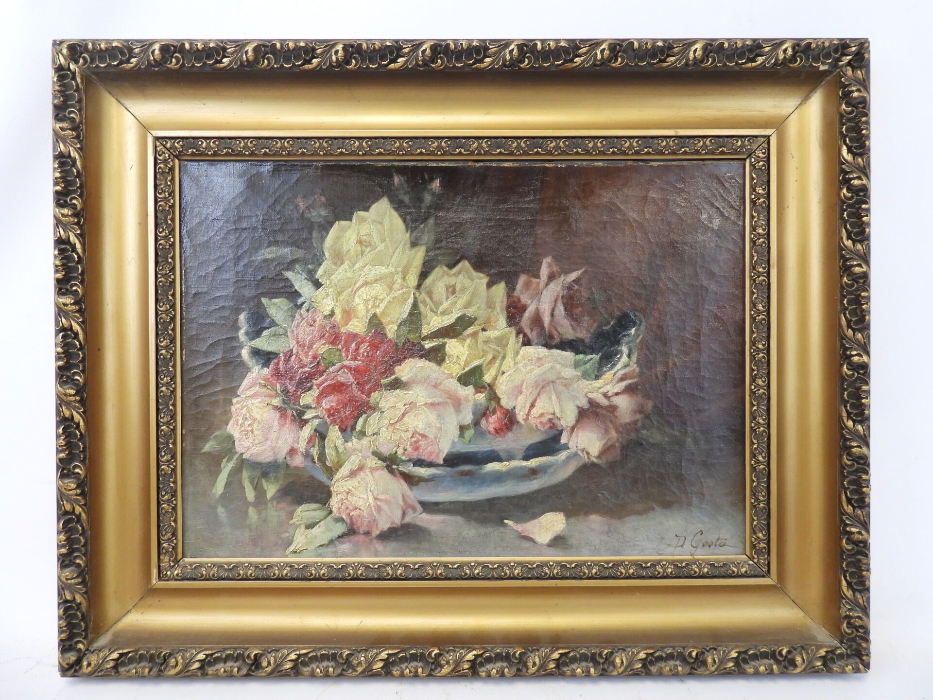 Null D.GESTA（19-20世纪）。玫瑰花的静物。布面油画，右下方有签名。32x46厘米。修复，加固帆布。