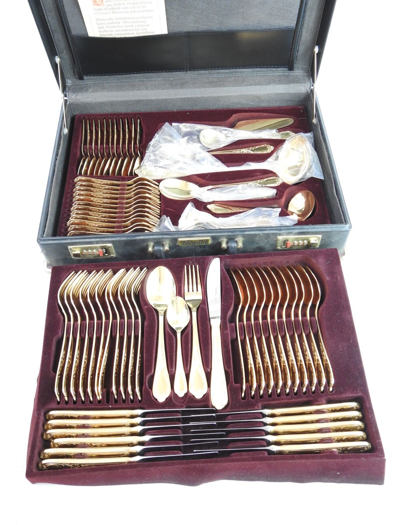 Null NIVELLA - SOLINGEN : Gilded metal set including 12 large cutlery, 12 large &hellip;