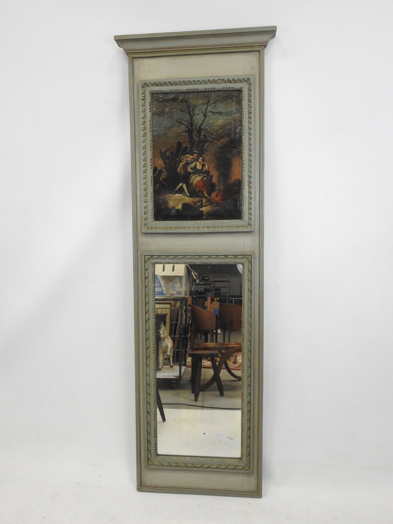 Null 描绘18世纪风格的英勇场景的木制彩绘喇叭口。20世纪初。180.5 x 51.5厘米。画布的修复，玻璃的磨损。