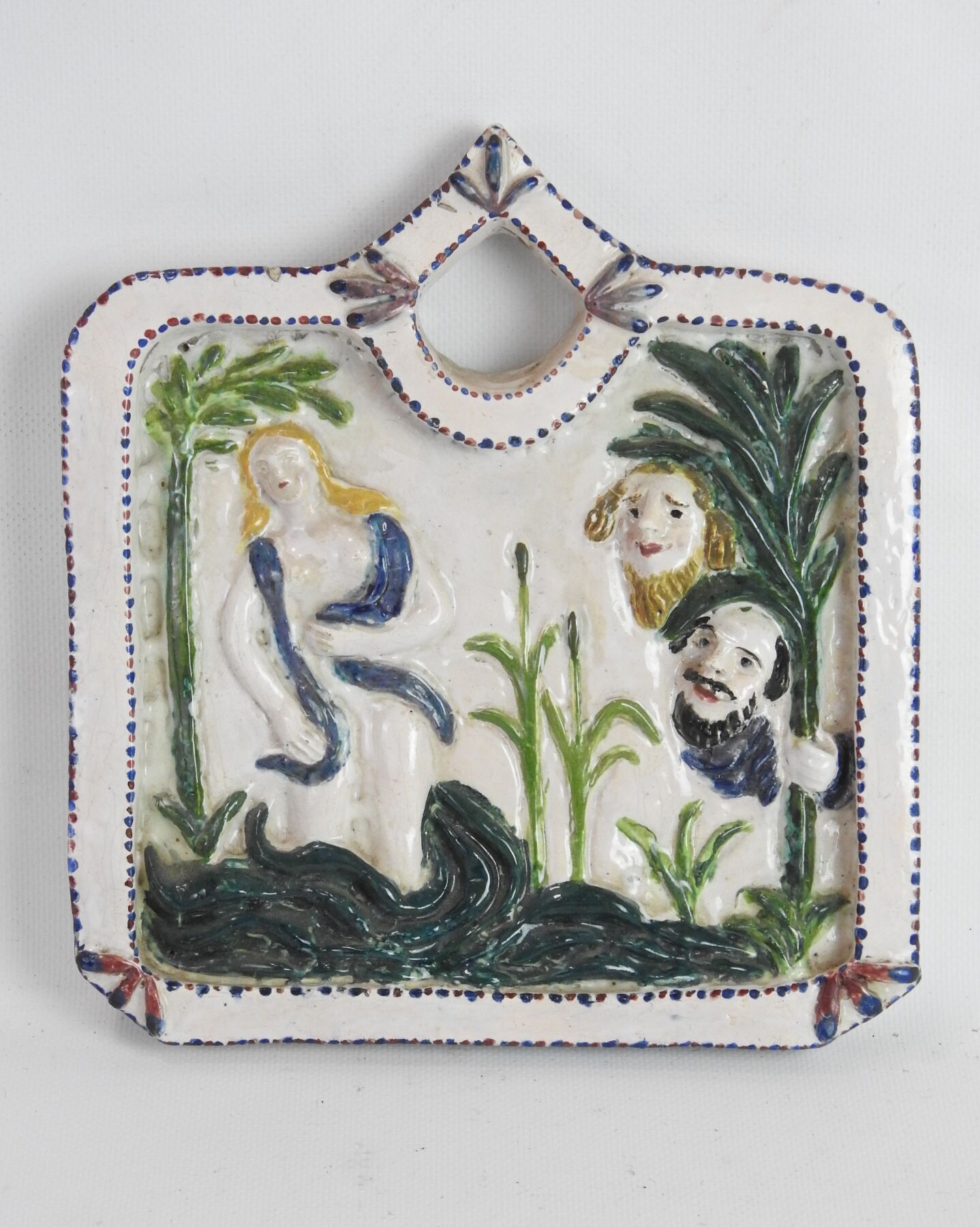 Null Henriette KORNER (1892-1973) :Wall plate in polychrome earthenware with dec&hellip;