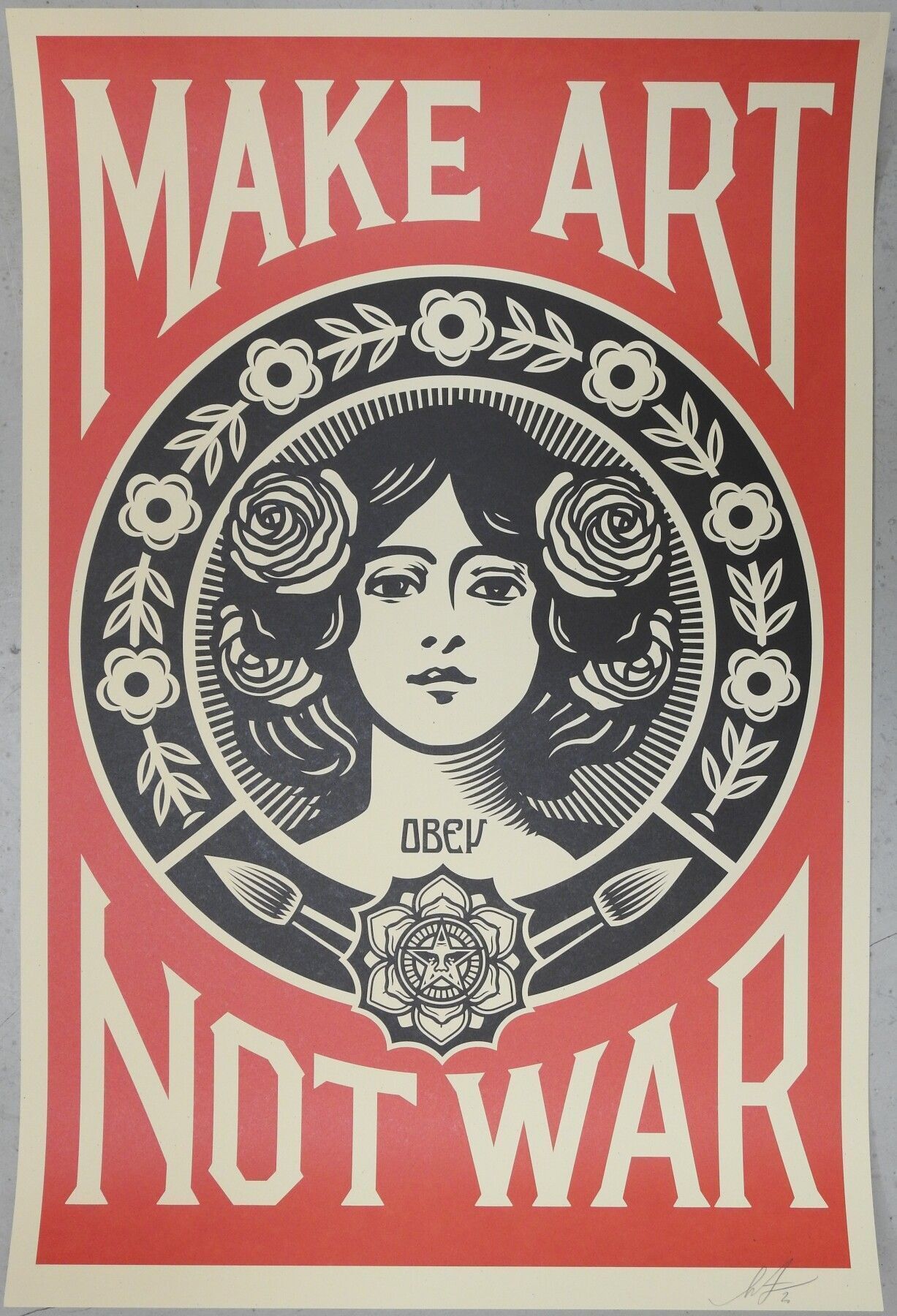 Null Shepard FAIREY (1970) : Make art not war. Sérigraphie en feuille. Signé en &hellip;