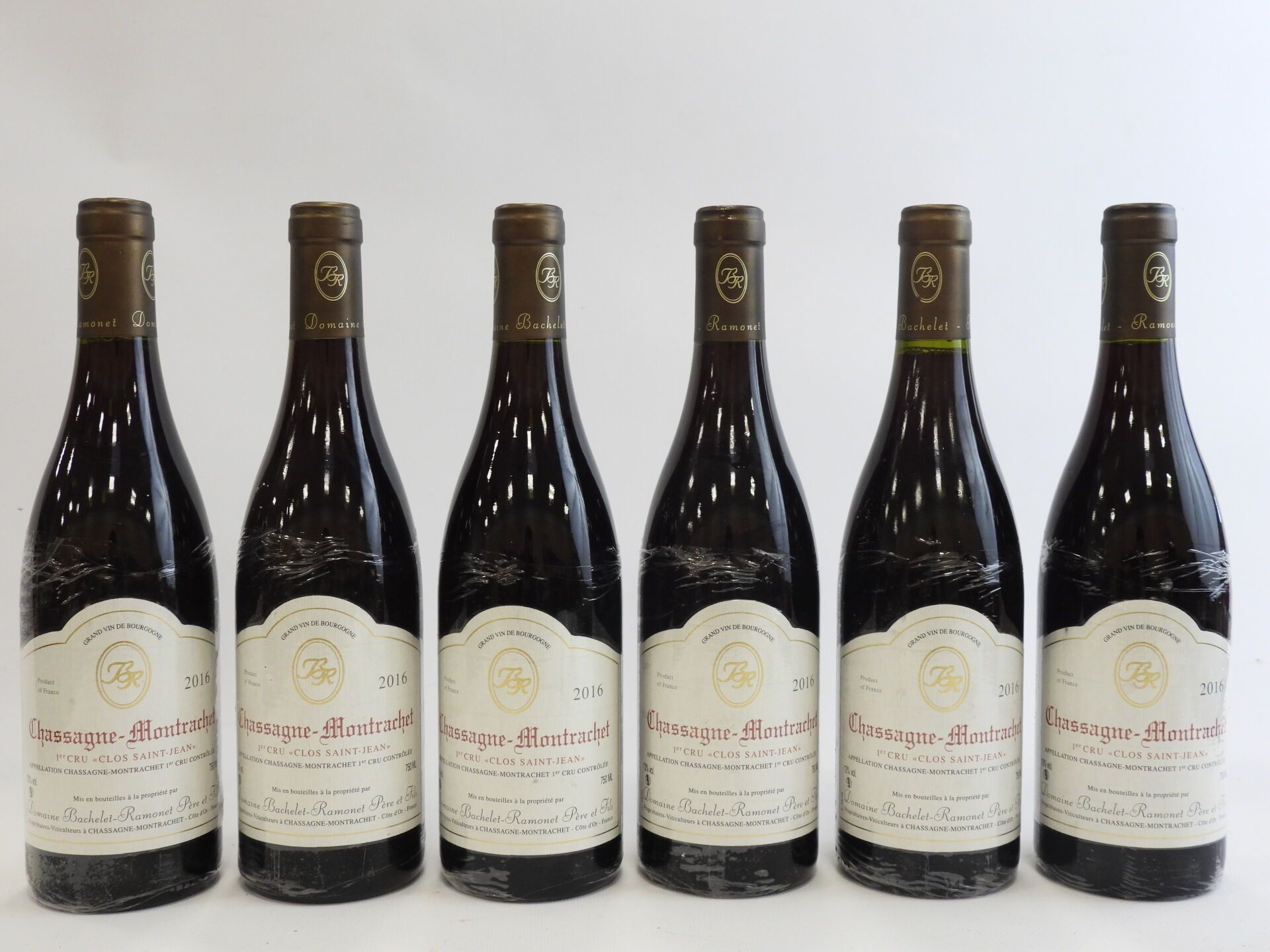 Null 6 bouteilles Chassagne Montrachet rouge Clos Saint Jean Bachelet Ramonet 20&hellip;