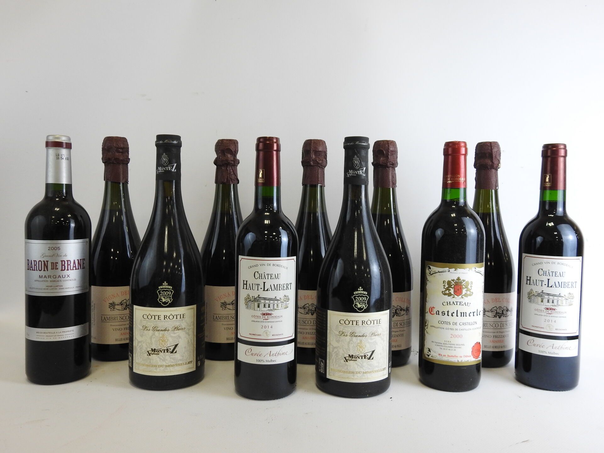 Null 12 bouteilles dont Baron de Brane Margaux 2005, Lambrusco, Chateau Castelme&hellip;