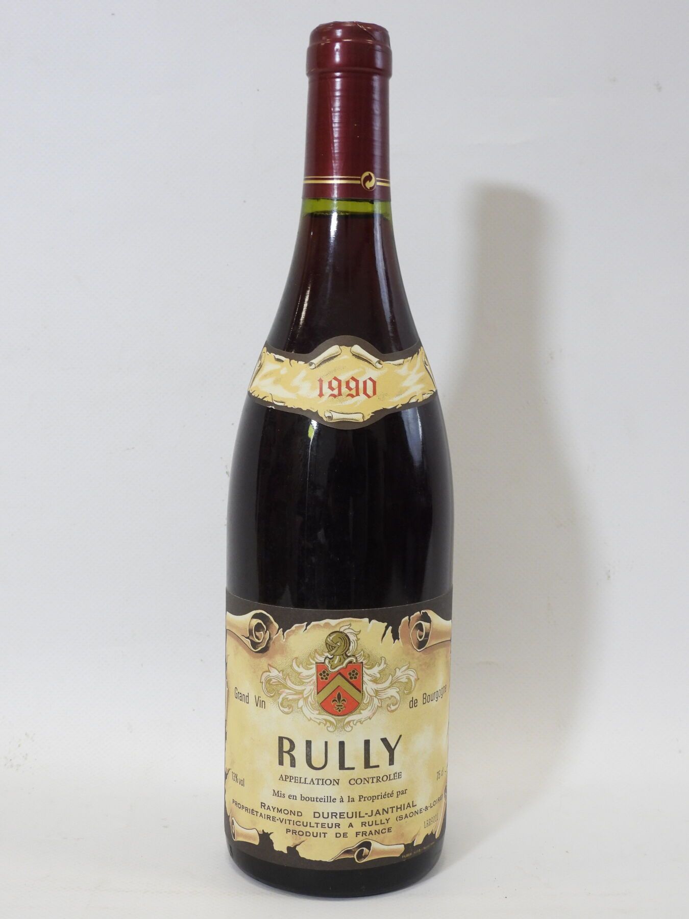 Null 1 bouteille Rully rouge. Raymond Dureuil - Janthial. 1990.