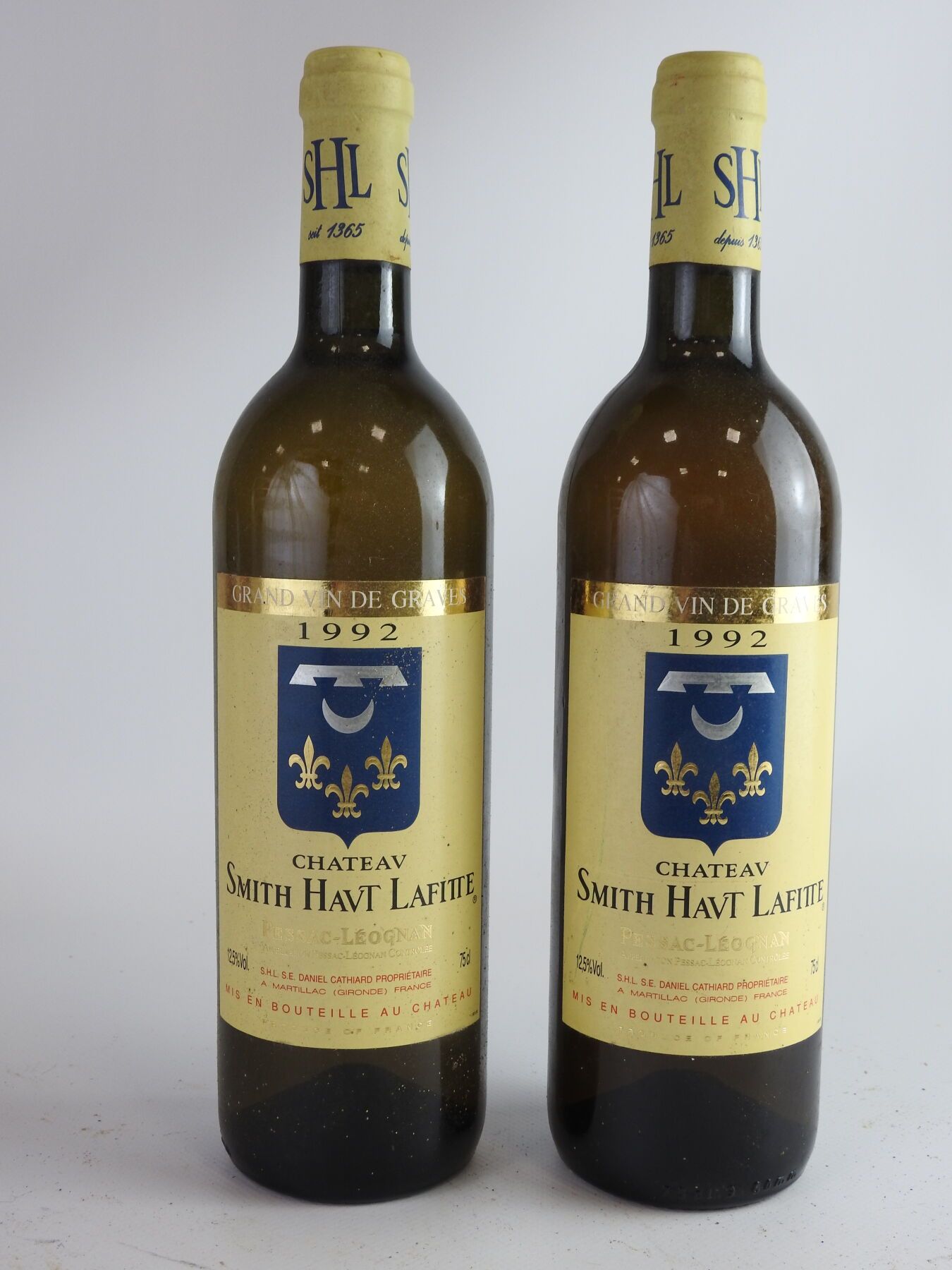Null 5 bouteilles Chateau Smith Haut Lafitte. 2 x Blanc. Graves. 1992 et 3x Roug&hellip;