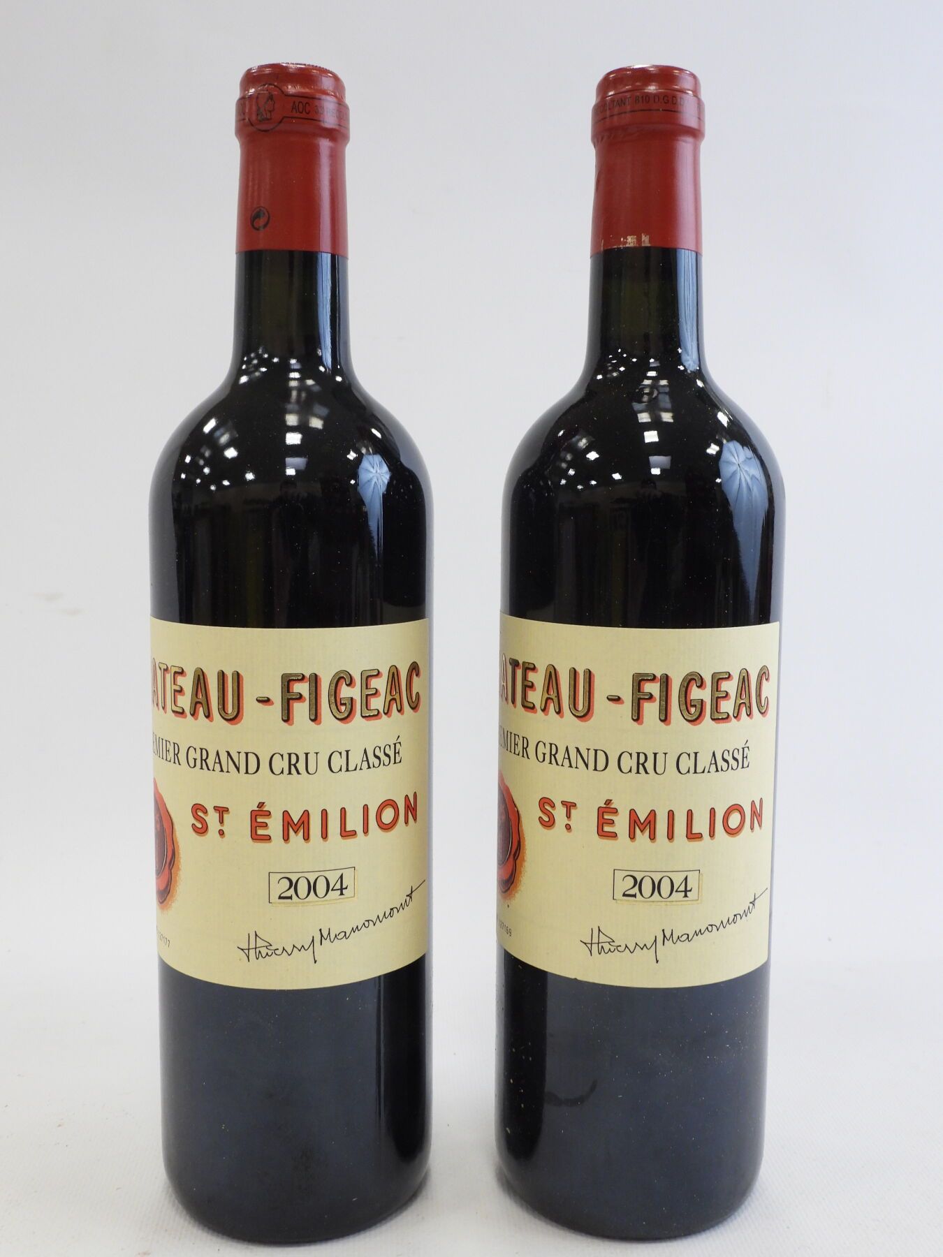 Null 2 bouteilles SAINT EMILION 2004 " Château Figeac ". ( 1er Grand Cru Classé &hellip;