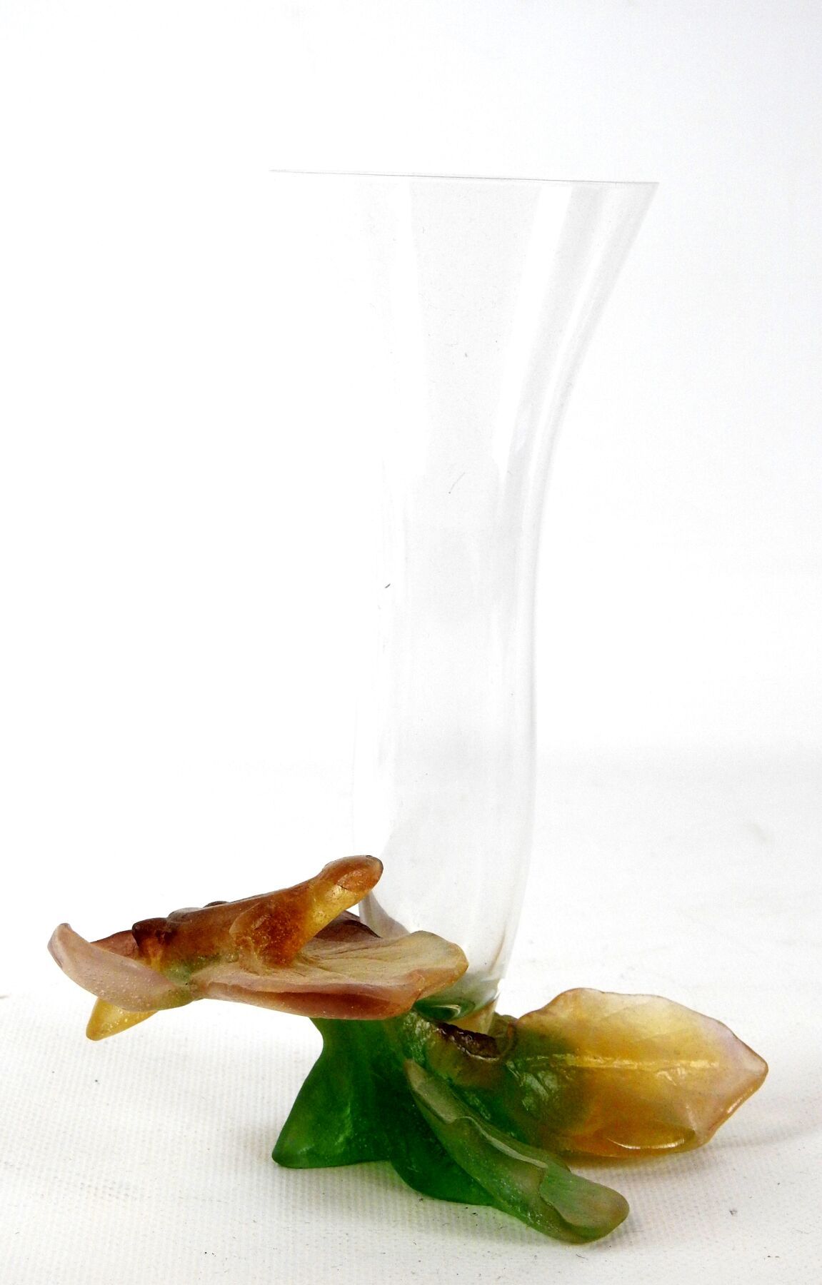 Null DAUM France: Vase en cristal blanc et pate de verre à décor d'un lézard sur&hellip;