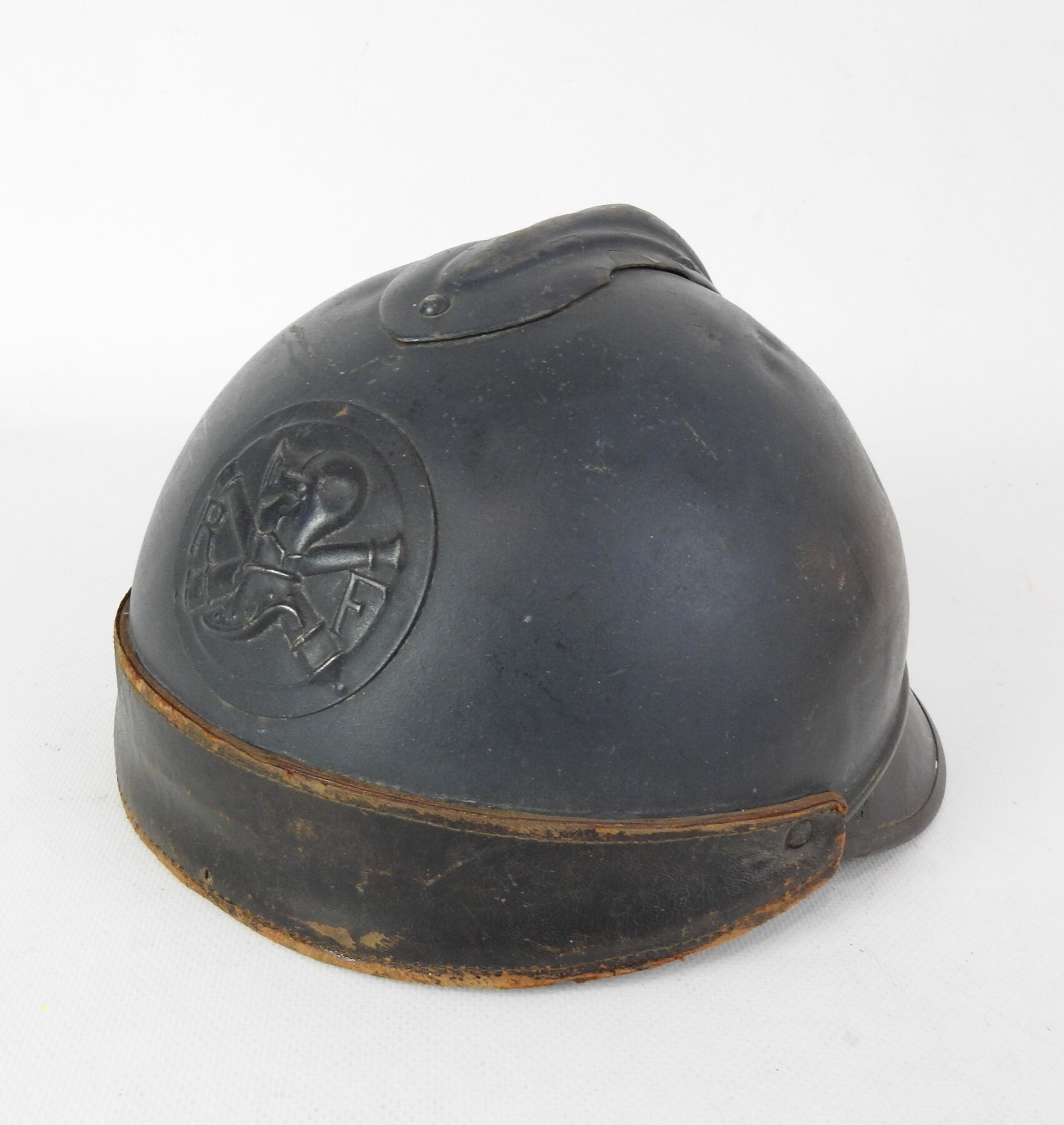 Null ARTILLERIE SPECIALE (KAMPFPARK). Helm Modell 1919 aus Stahl, ab Werk in dun&hellip;
