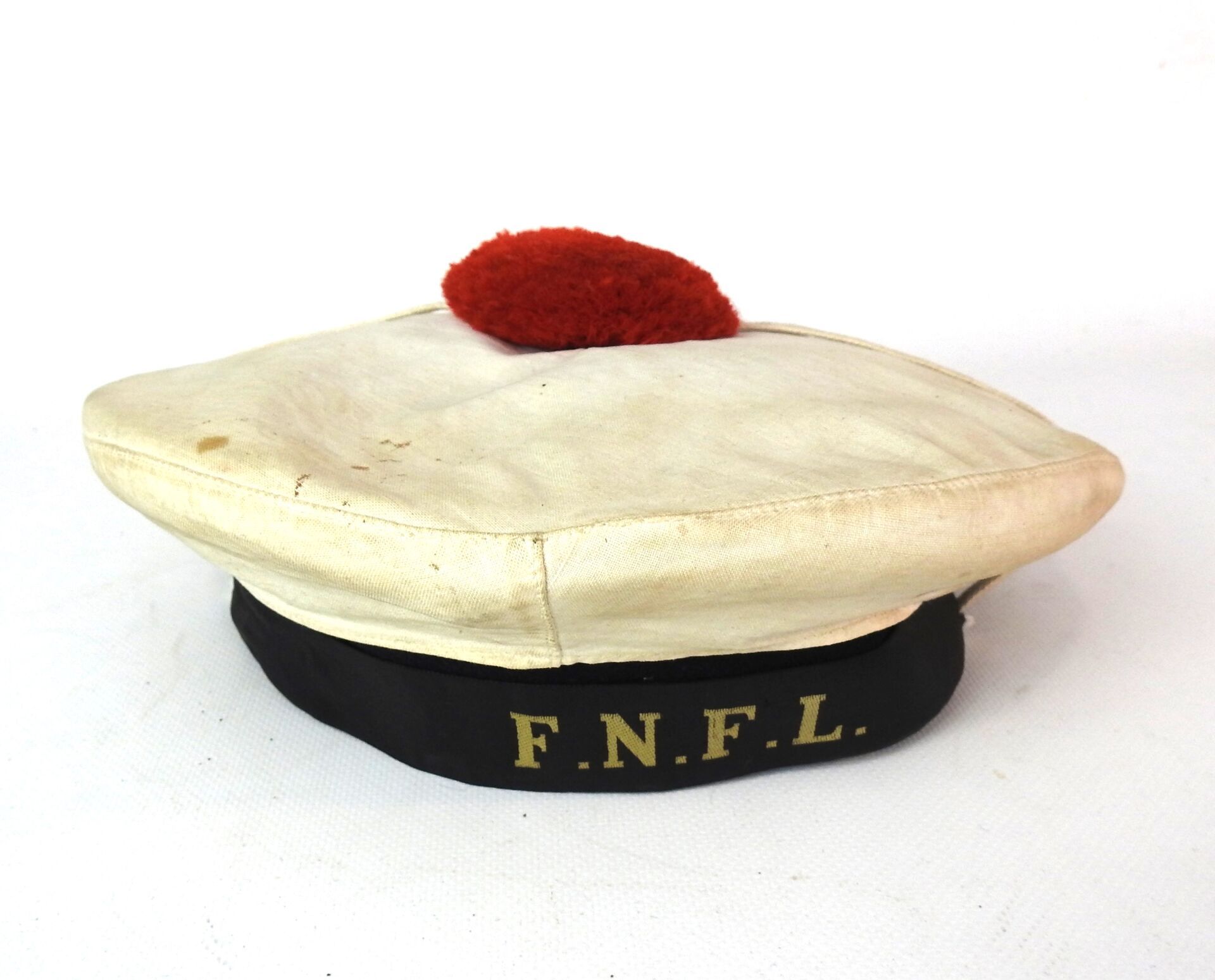 Null 海军。水手的胸花，带有FNFL（法国自由海军）的丝带。约1942-1944年。是