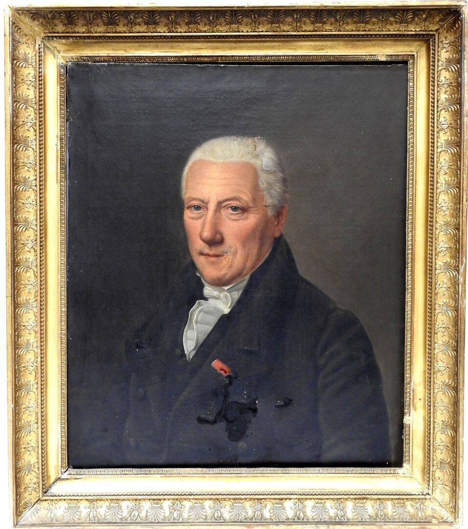 Null 法国学校--19世纪
一个男人的肖像 
布面油画
64 x 54 cm
镀金和粉刷的棕榈树木框
意外事件