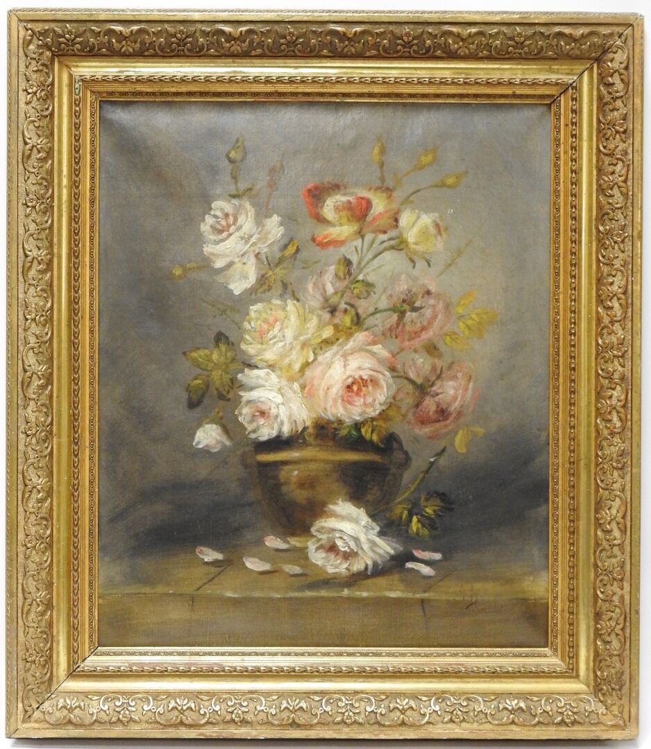 Null 法国学校 - 二十世纪
玫瑰静物画。
布面油画。签名为 "E.梅 "的右下方。
55 x 45,5厘米。
磨损和撕裂