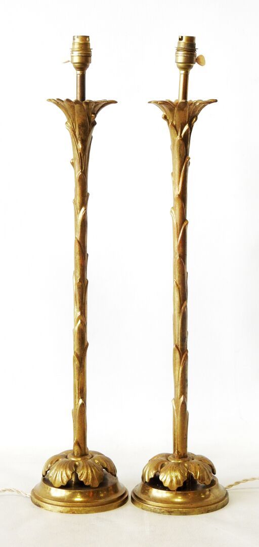 Null Maison BAGUES attributed to
Pair of bamboo lamp stands in bronze, partially&hellip;