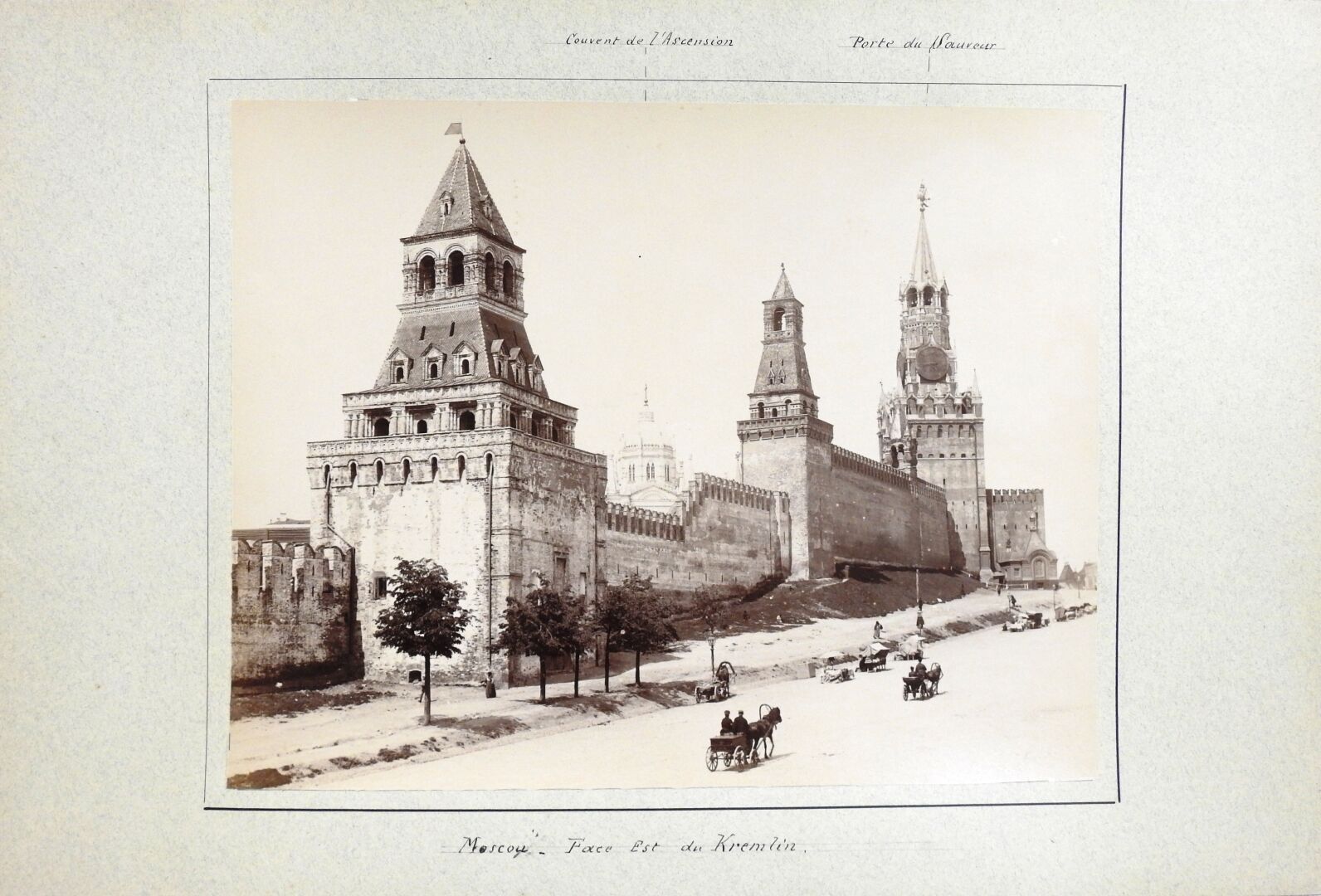 Null Russie. Moscou. Face est du Kremlin. Tirage albuminé circa 1870-1880. Forma&hellip;