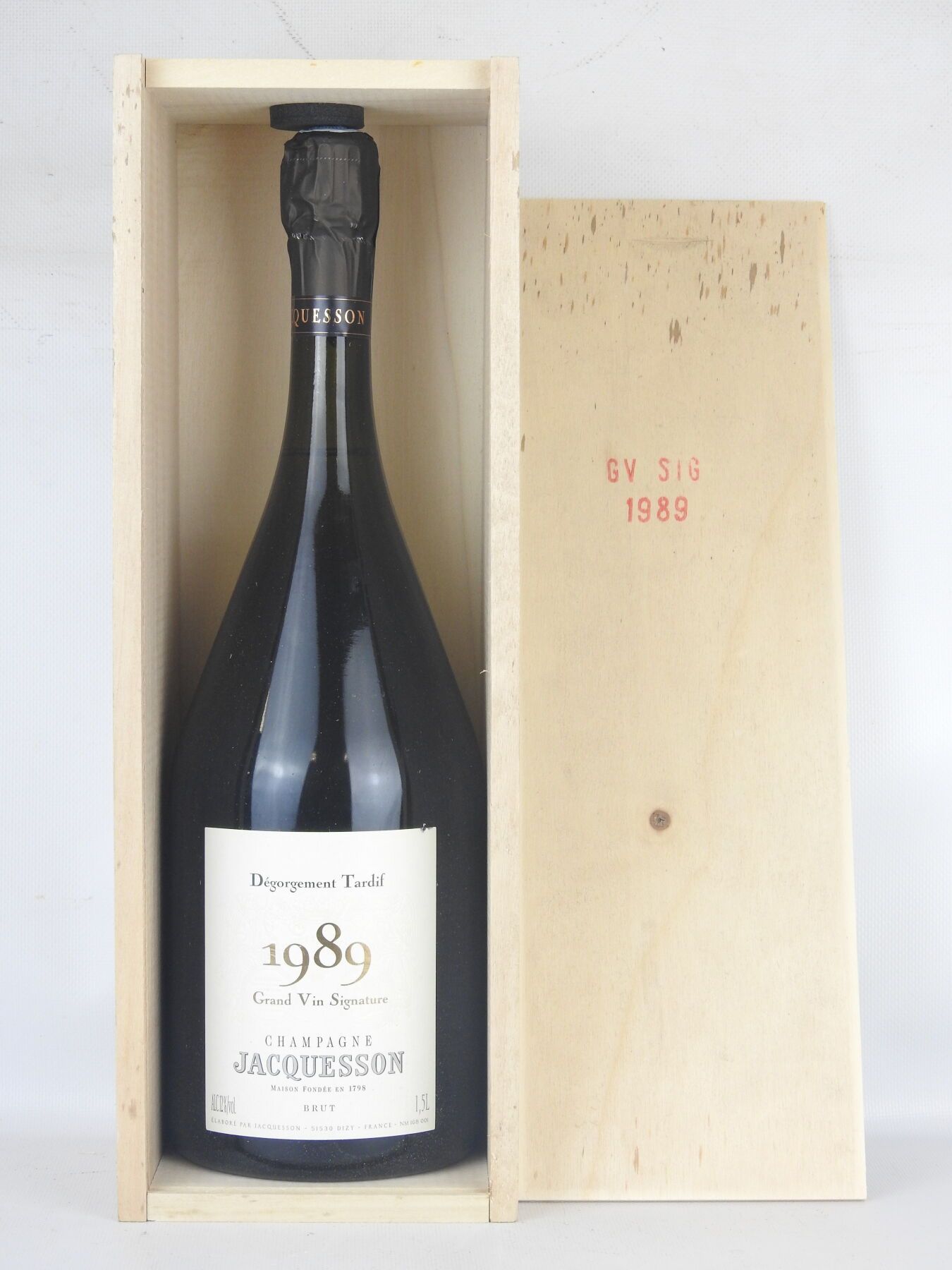 Null 1 magnum Champagne Jacquesson degorgement tardif 1989. Scatola di legno