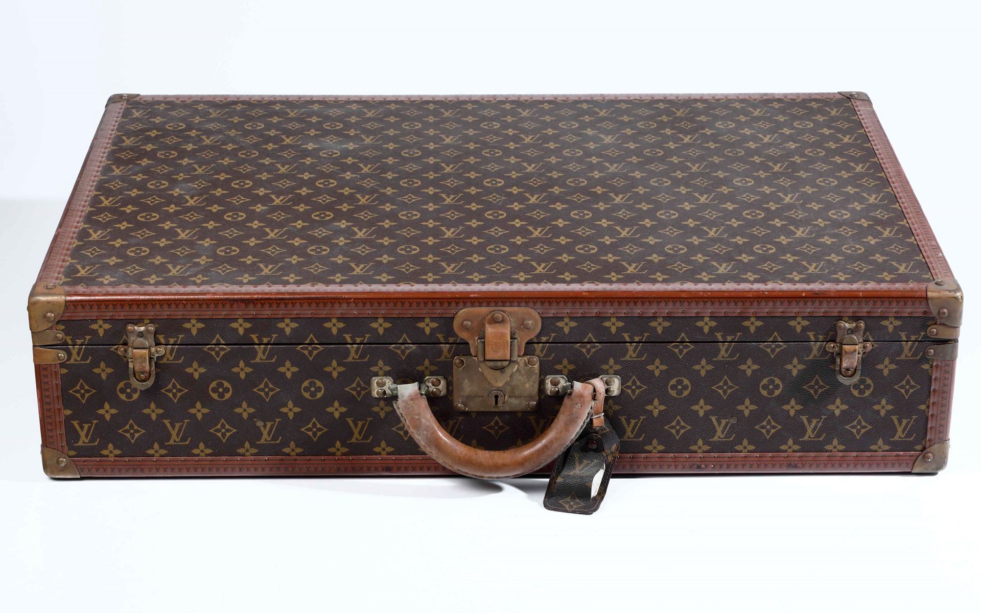 Louis Vuitton, Valise en toile rigide avec monogramme LV et cuir