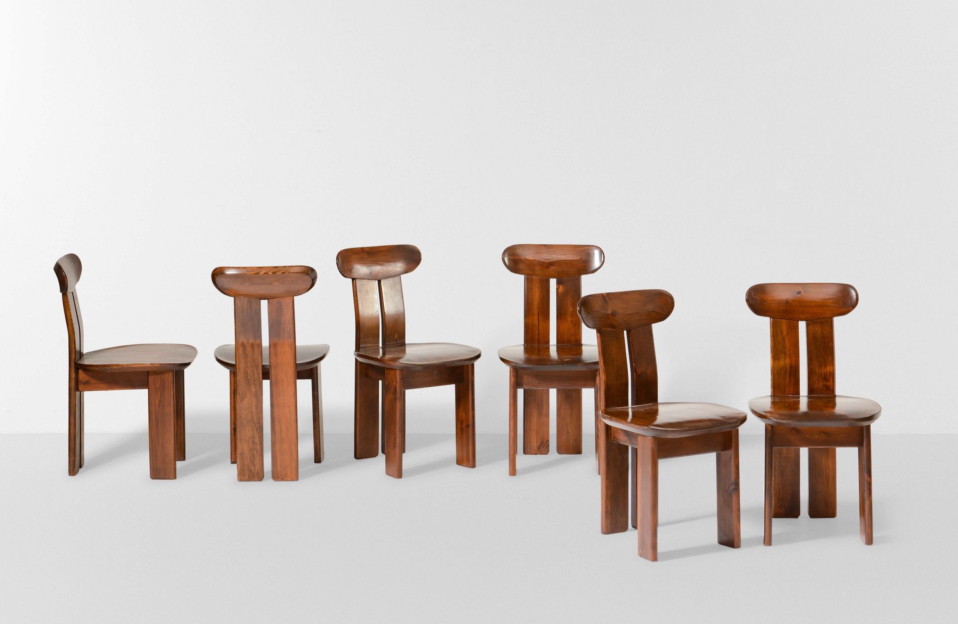 Sei sedie con struttura in legno e rivestimento in pelle., Prod. Italia, 1970 ca&hellip;