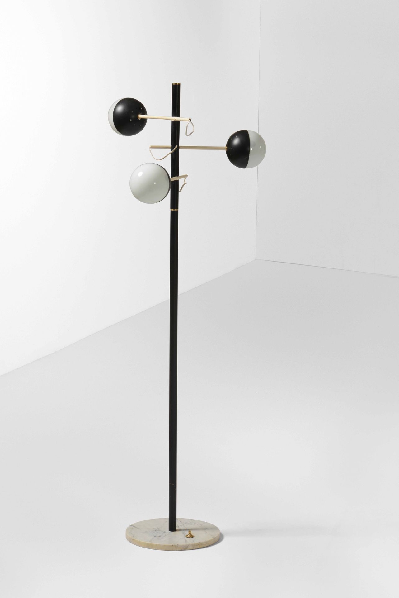 Stilux, Floor lamp with lacquered metal structure and lacquered metal and opalin&hellip;