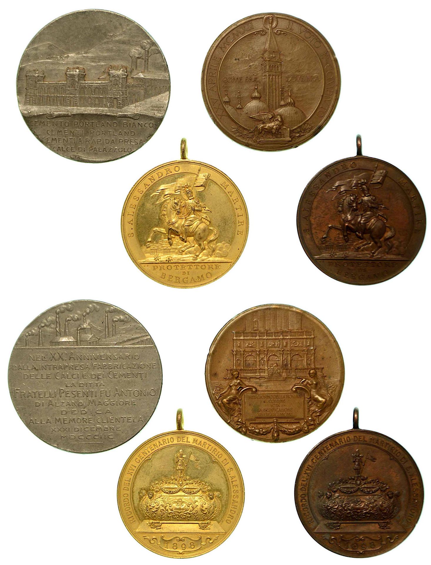 BERGAMO. Lotto di quattro medaglie., 两枚贝加莫保护者亚历山德罗-马尔泰尔的奖牌（一枚为青铜，另一枚为镀金青铜）。q.SPL&hellip;