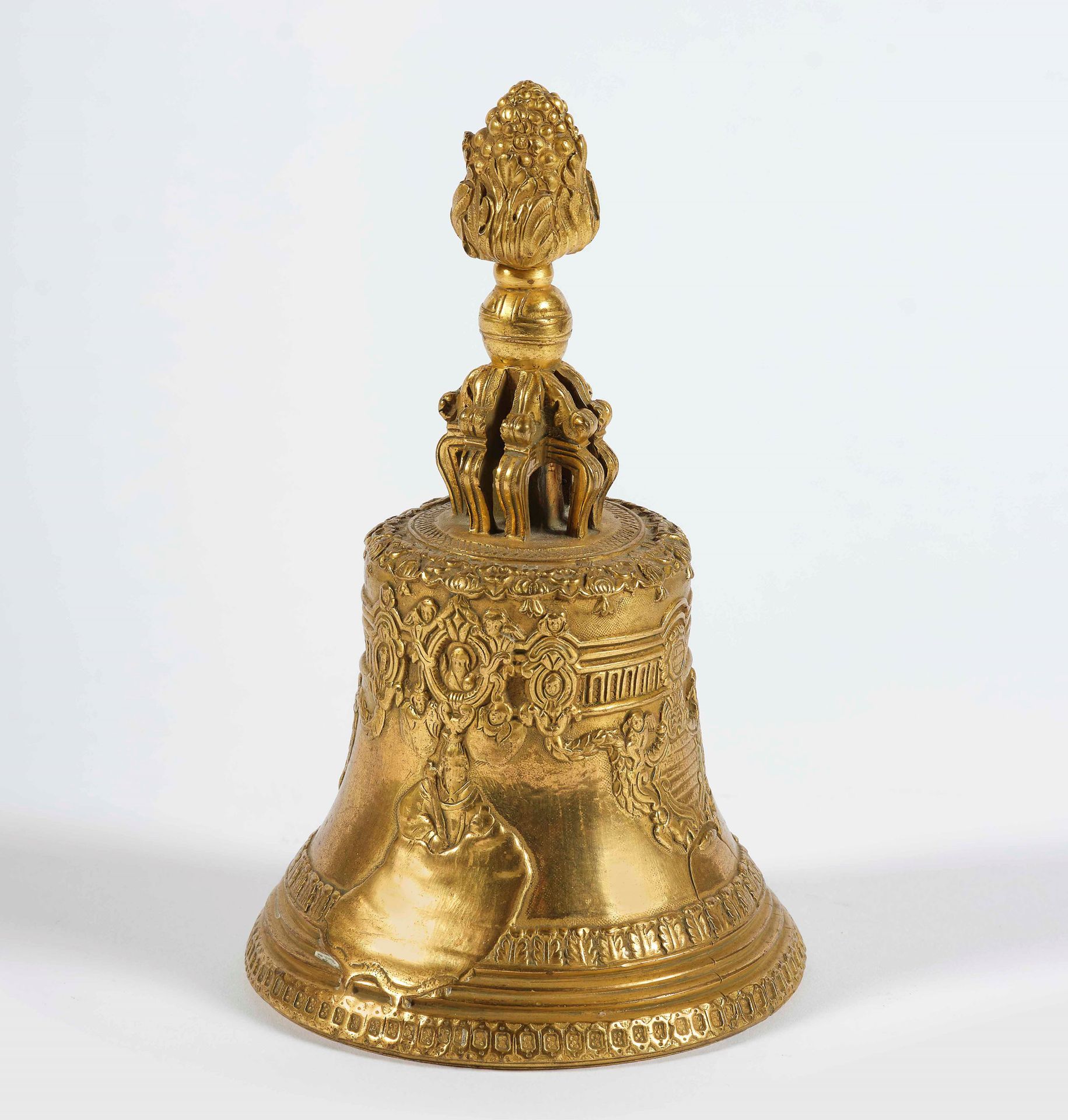 Campanello in bronzo dorato. XIX secolo 浮雕装饰和纹章，高15.5厘米，Mossini画廊，曼图亚