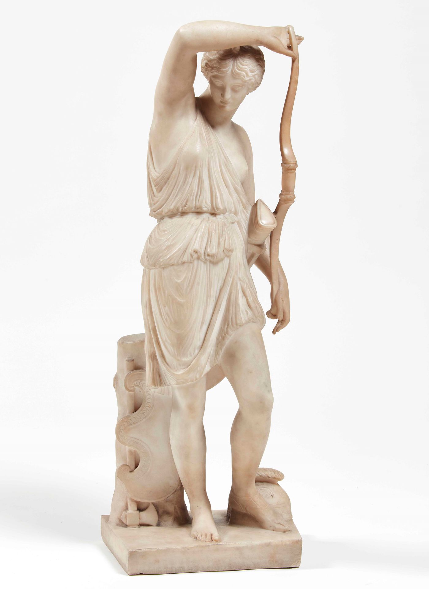 Amazzone ferita. Marmo bianco. Scultore italiano neoclassico, Roma, XVIII-XIX se&hellip;