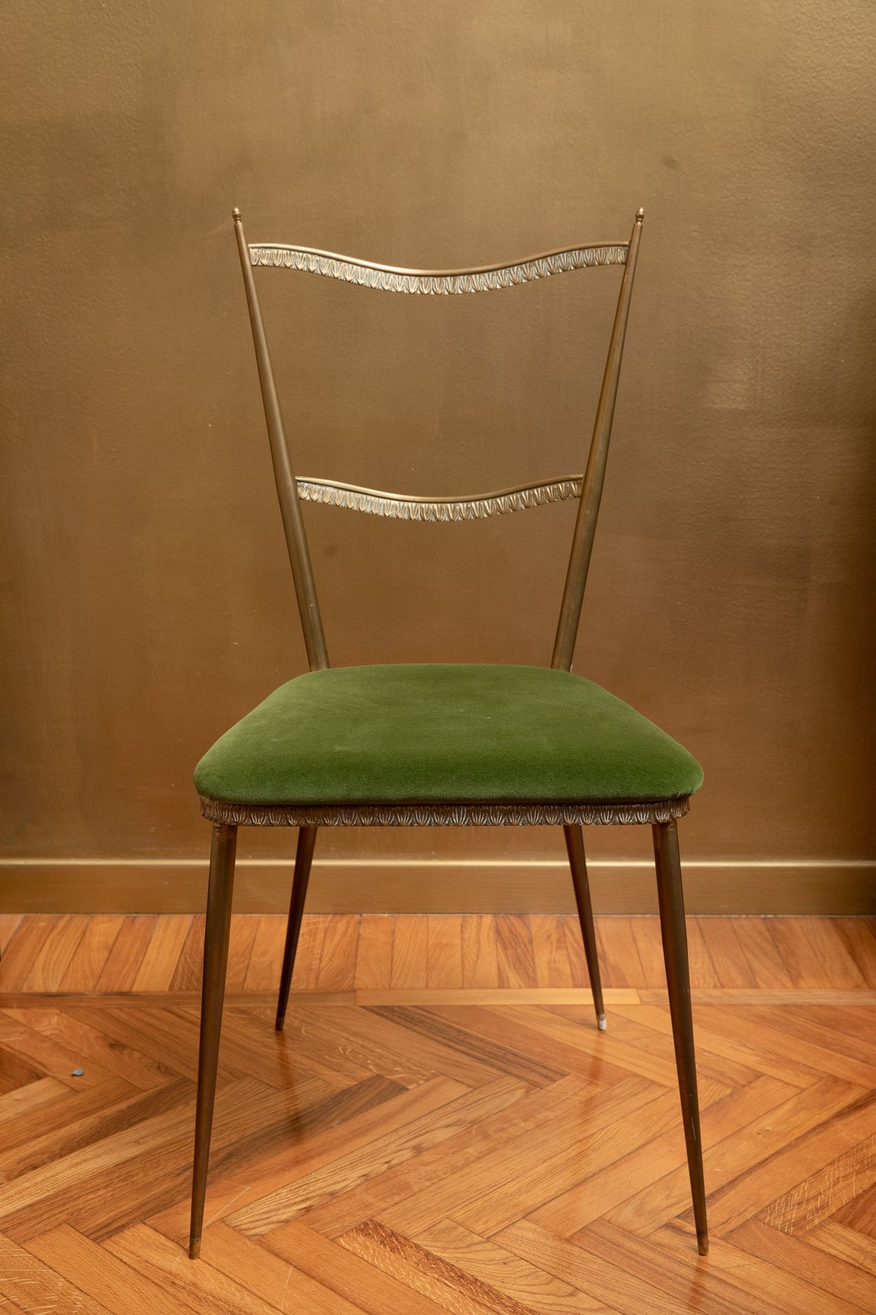 Sei sedie con struttura in ottone e metallo 织物罩，意大利制造，1980年，宽45-长50-高90厘米