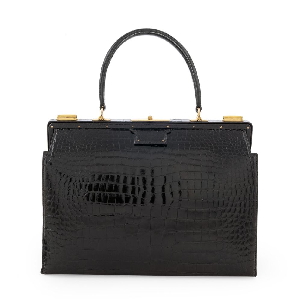 Hermes 404, vintage bag Anni '70 circa, , in pelle di coccodrillo nera, cinturin&hellip;