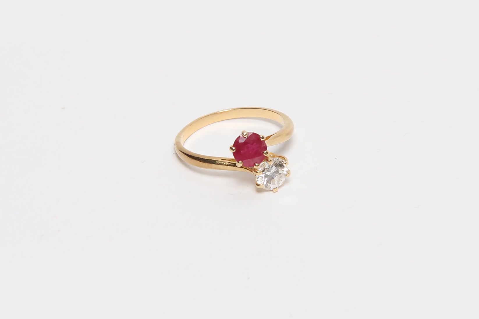 Null YOU AND ME RING IN 18K YELLOW GOLD SET WITH A RUBY OF MORE OR LESS THAN 0,4&hellip;