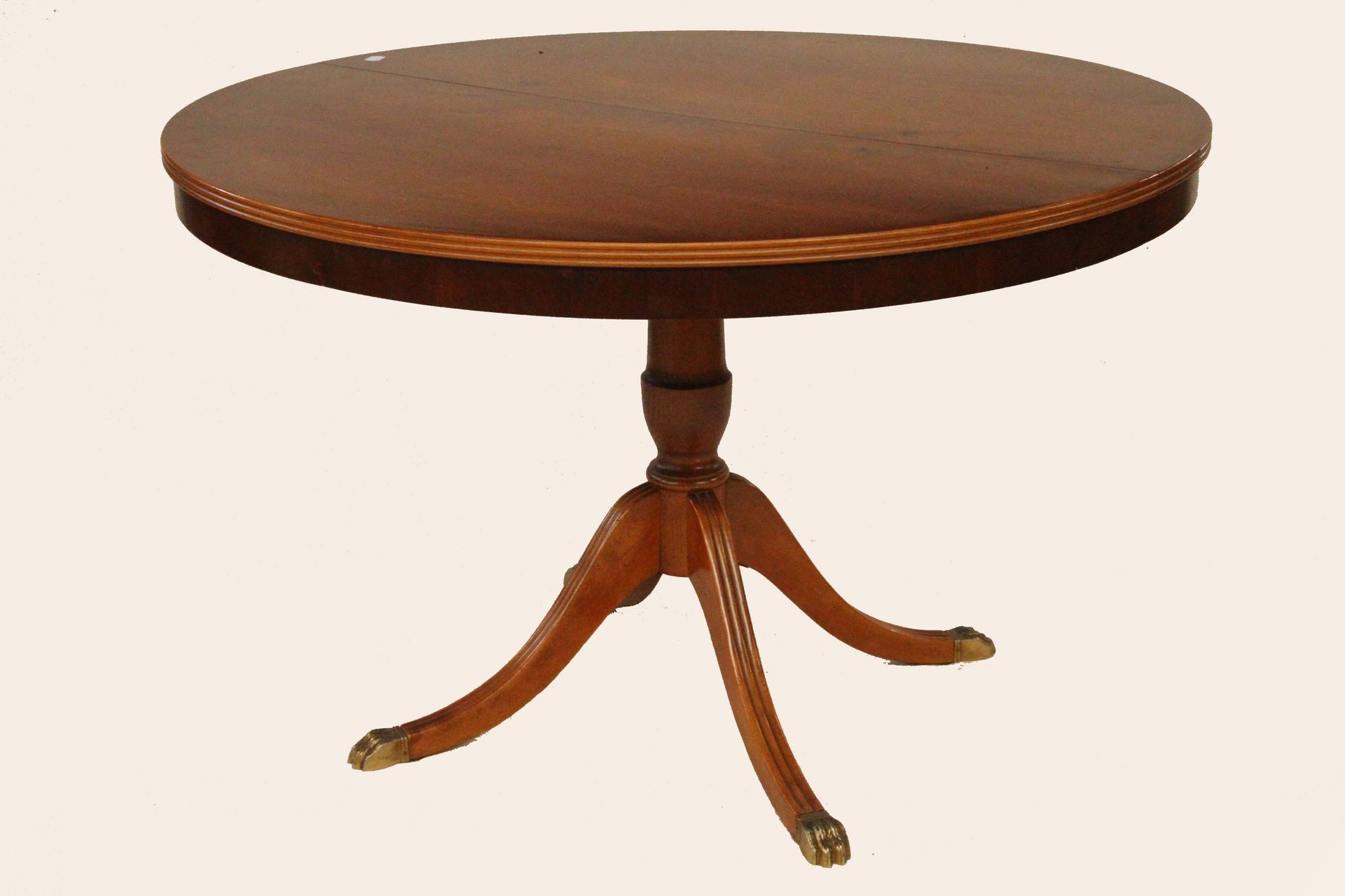 Null TABLE ANGLAISE RONDE PIED GRIFFE EN MERISIER