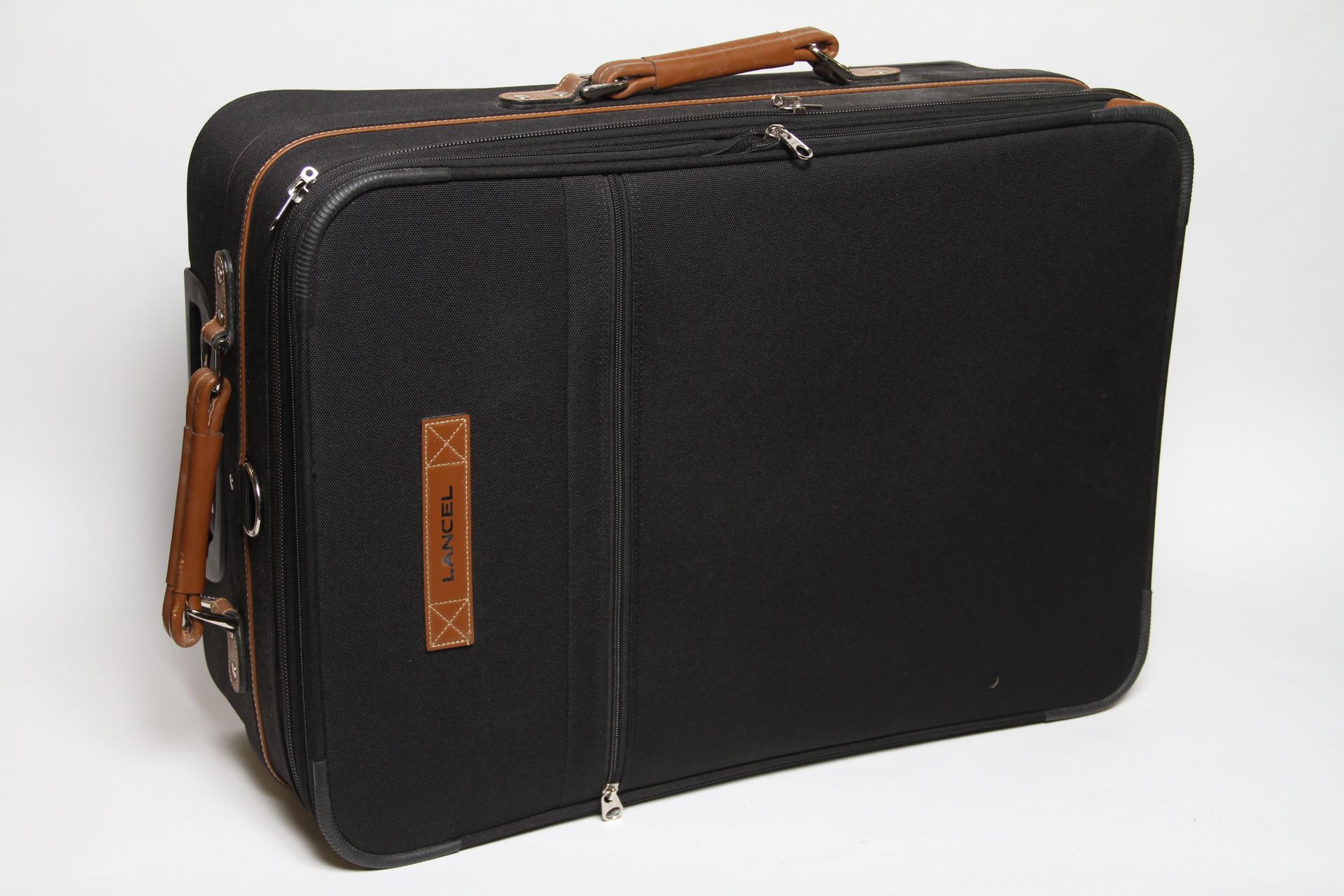 Null LANCEL, TRAVEL CASE (TWO WHEELS ACCIDENT)