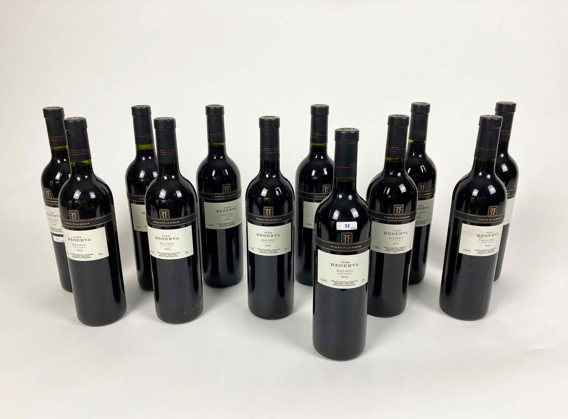 ARGENTINE Finca Flichman / Vino Reserva - Malbec 2005 (rouge), douze bouteilles.