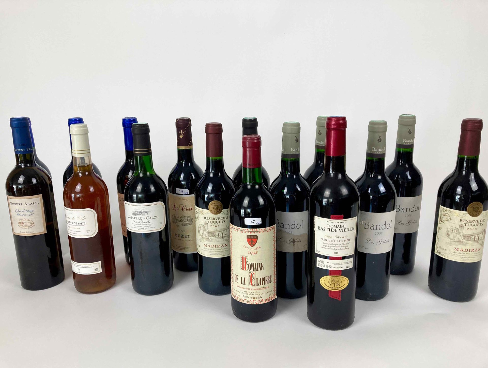 France Lot de seize bouteilles :

- PROVENCE (CÔTES-DE-), Domaine de La Clapière&hellip;