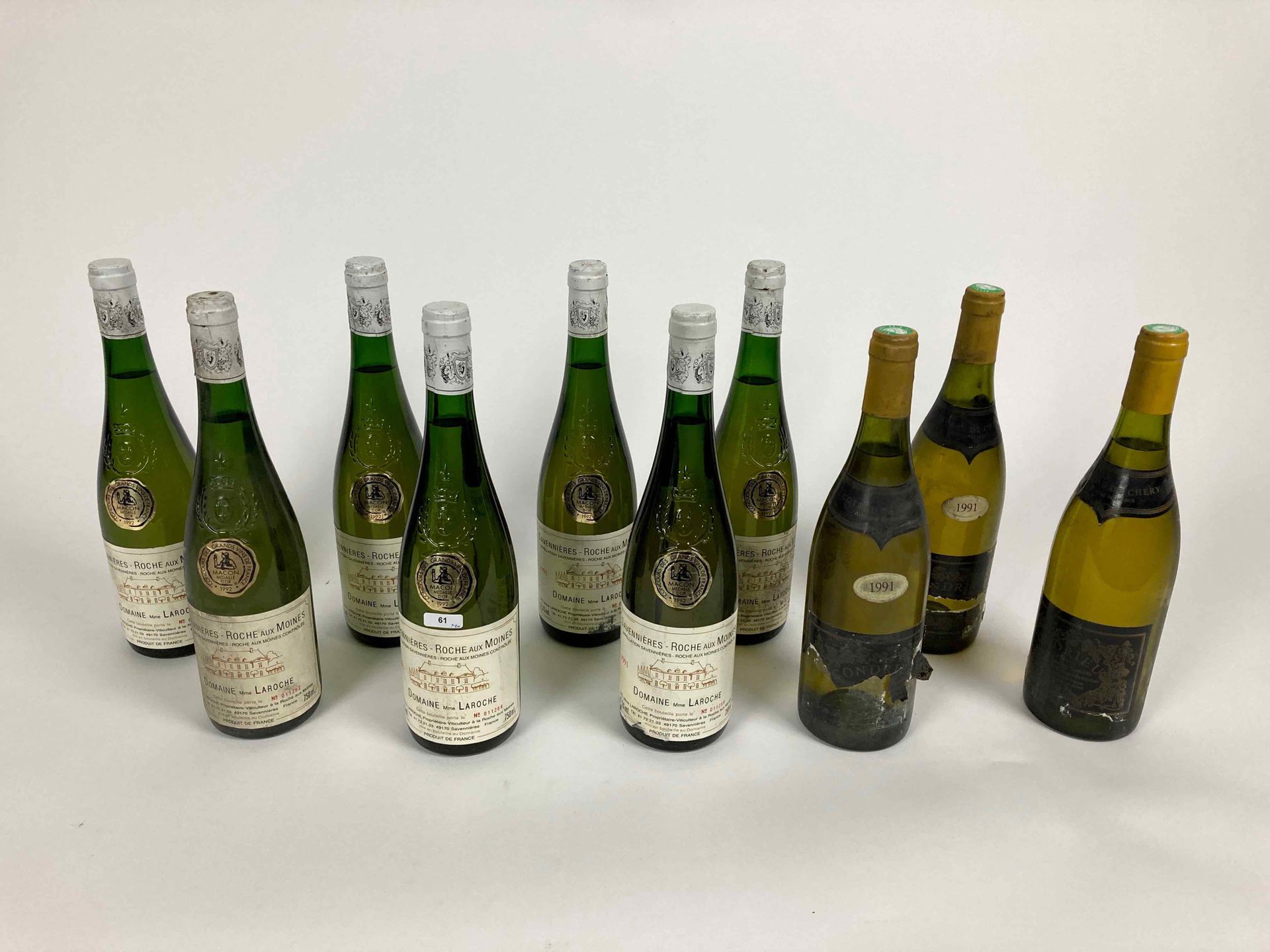 France Lot de dix bouteilles (blanc) :

- LOIRE (SAVENNIÈRES-ROCHE-AUX-MOINES), &hellip;