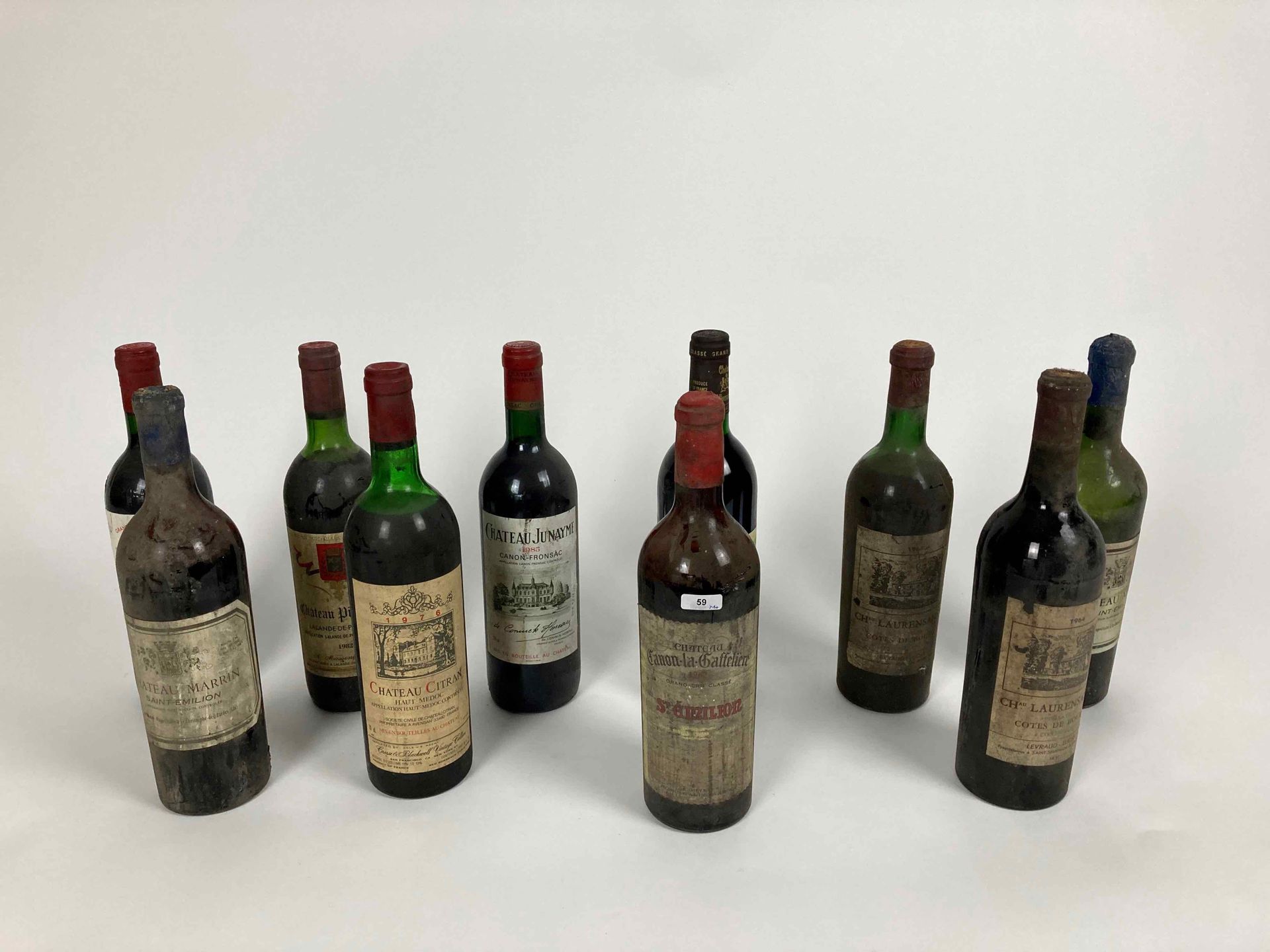 BORDEAUX Lot of ten bottles (red):

- (SAINT-ÉMILION-GRAND-CRU), Château Canon-l&hellip;