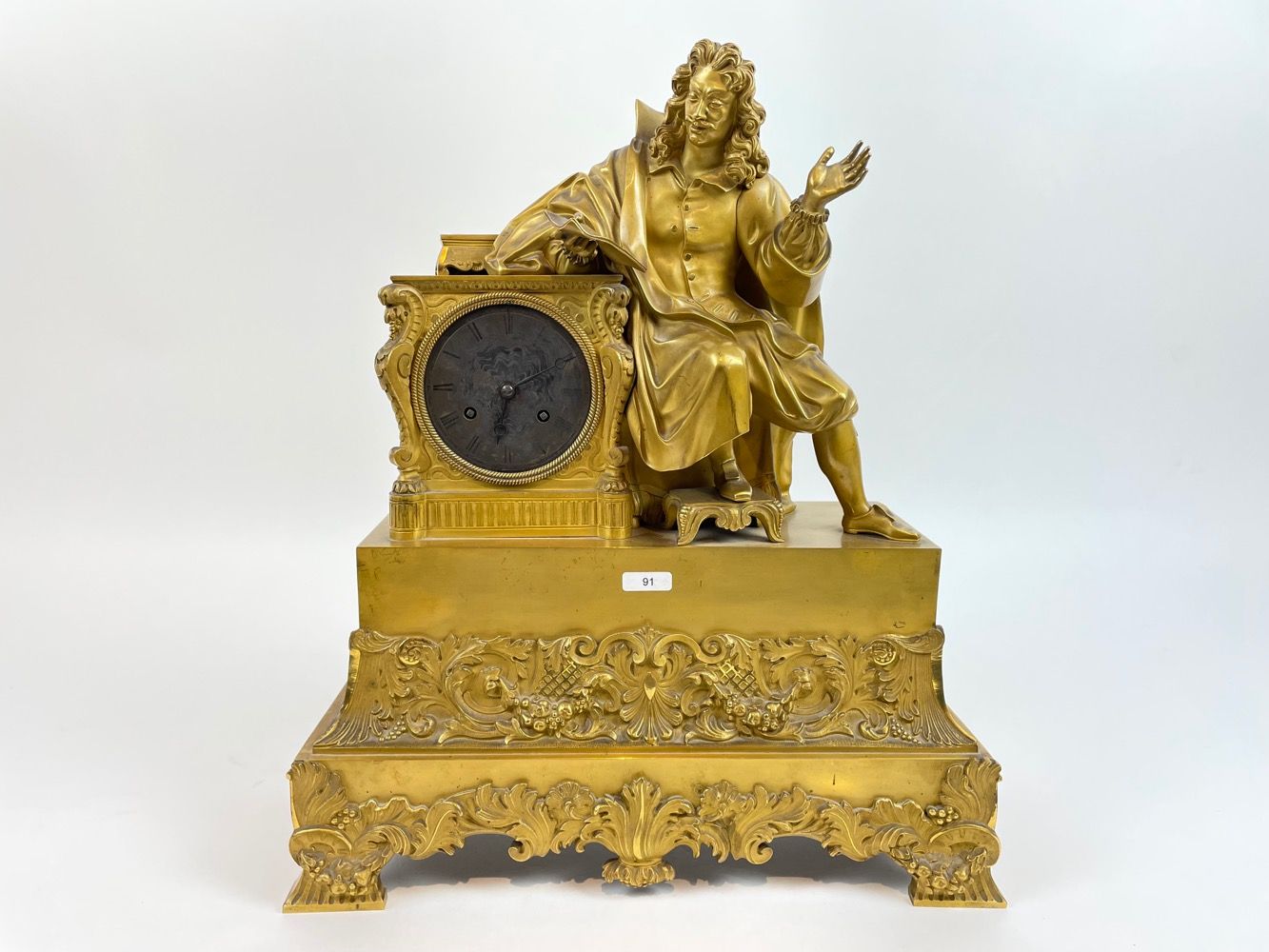 Null Romantic clock decorated with a figure in the round (Molière), mid-19th cen&hellip;