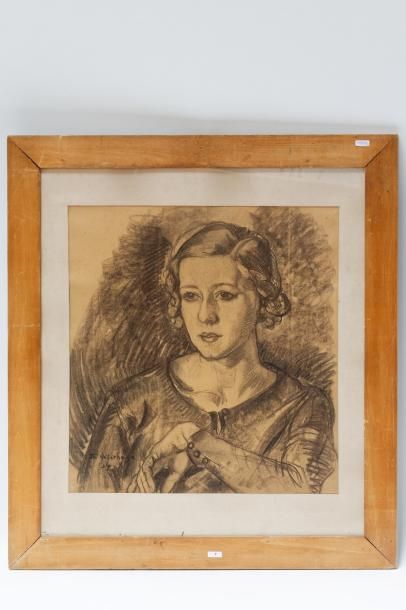 WIETHASE Edgard (1881-1965) "Portrait de femme", XXe, fusain sur papier, signé e&hellip;