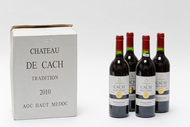 Null BORDEAUX (HAUT-MÉDOC), rouge, Château de Cach, Tradition 2010, dix bouteill&hellip;