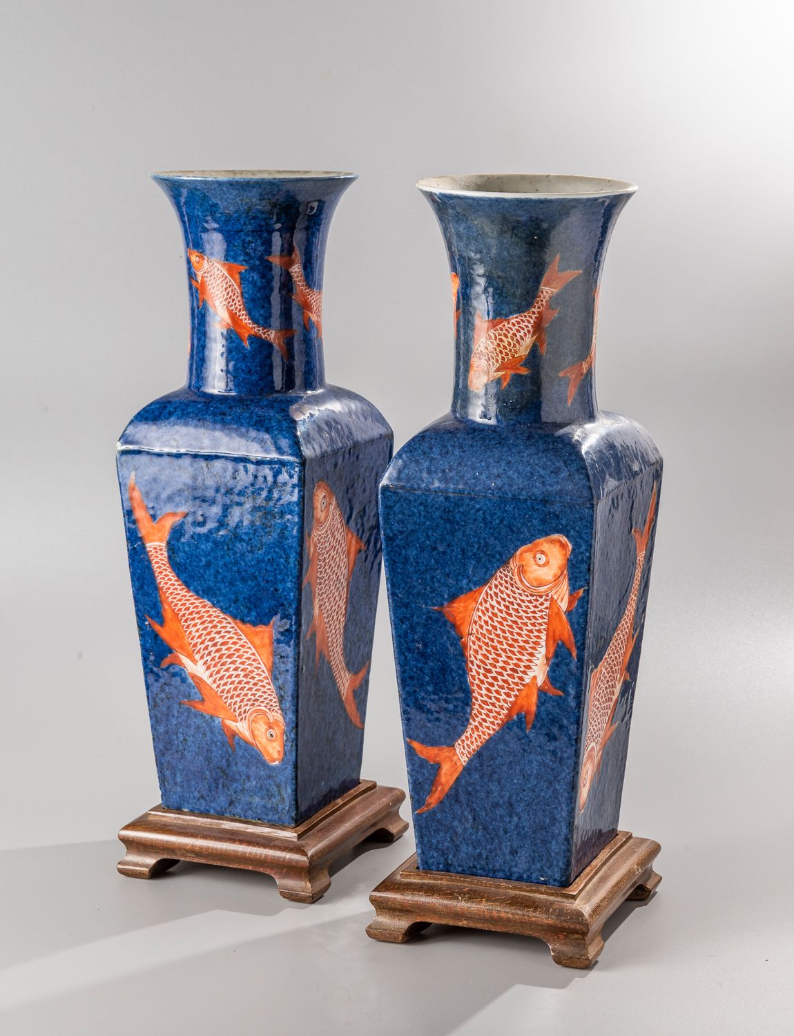 Null CHINA, Kangxi mark and period

A pair of long-necked quadrangular porcelain&hellip;