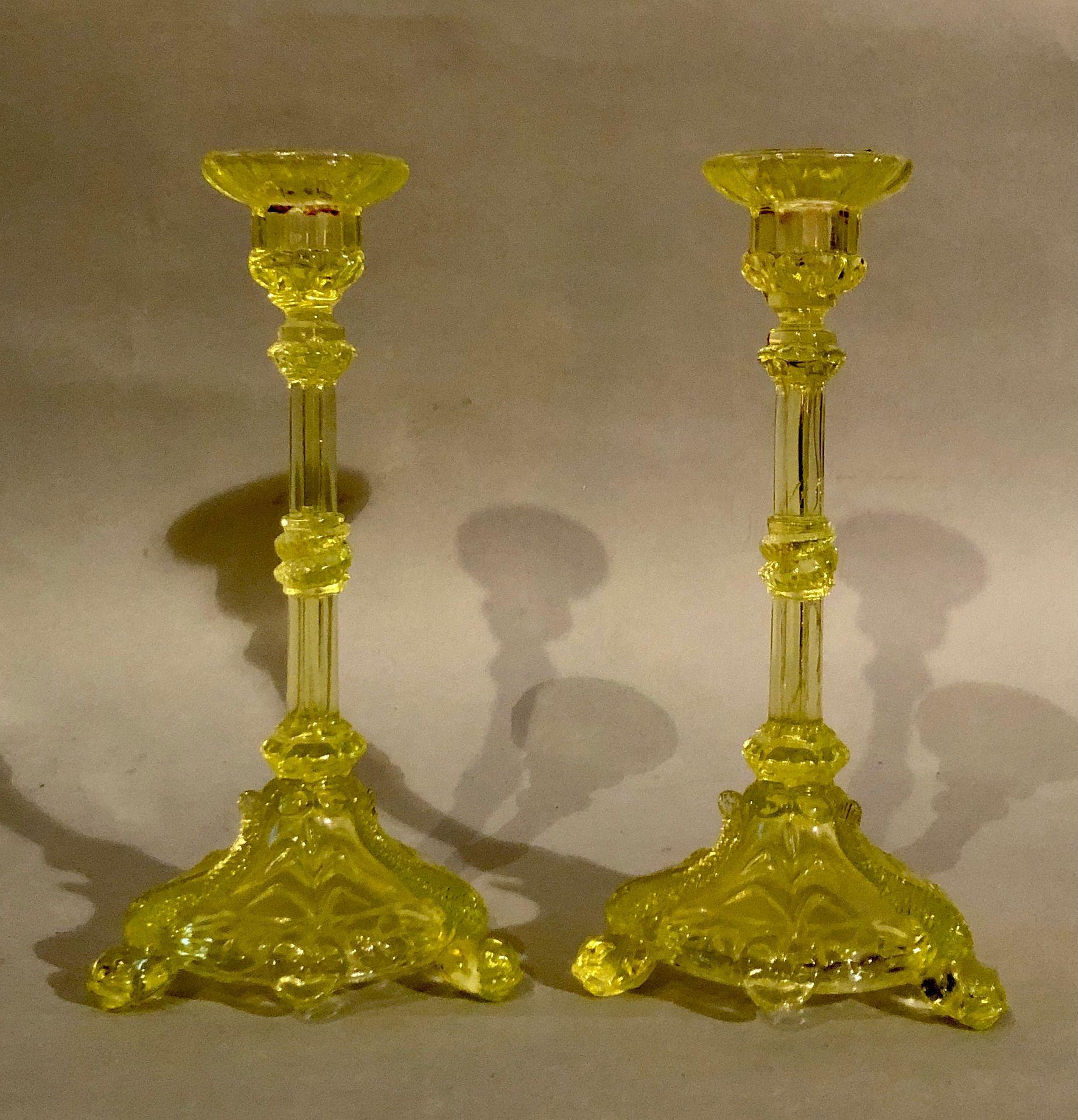 Null PAIR OF YELLOW DICHROIC GLASS TORCHES (OURALINE)



Three feet in the shape&hellip;
