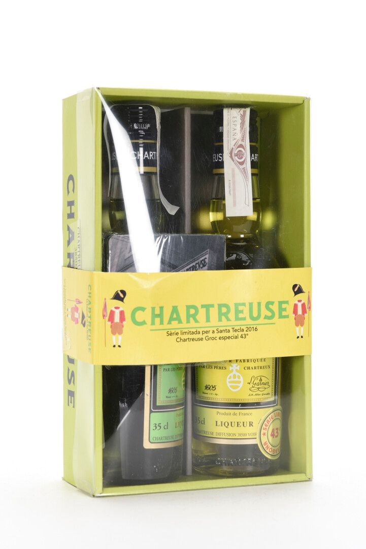 Null COFFRET COMPRENANT 2 BOUTEILLES DE CHARTREUSES : Pères Chartreux NM

1 1/2 &hellip;