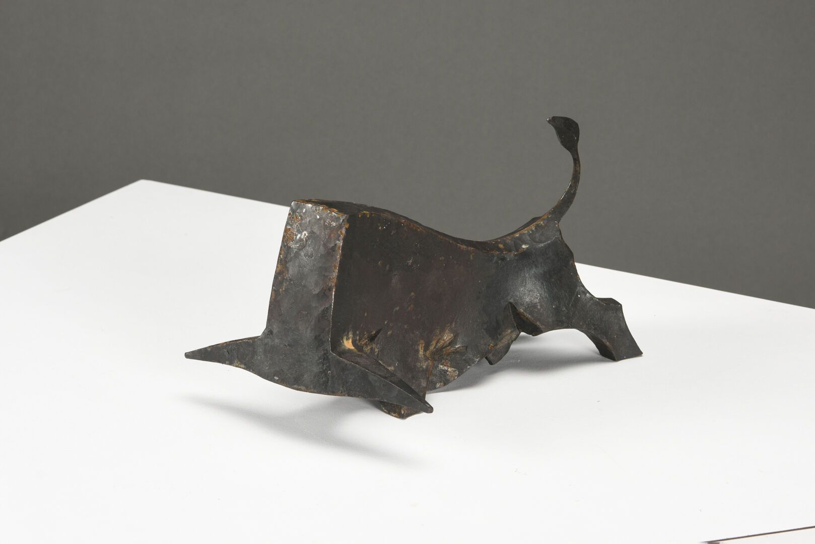 Null Lars LARSSON (1917-1991)

Taureau



Sculpture en fonte à patine noire



S&hellip;