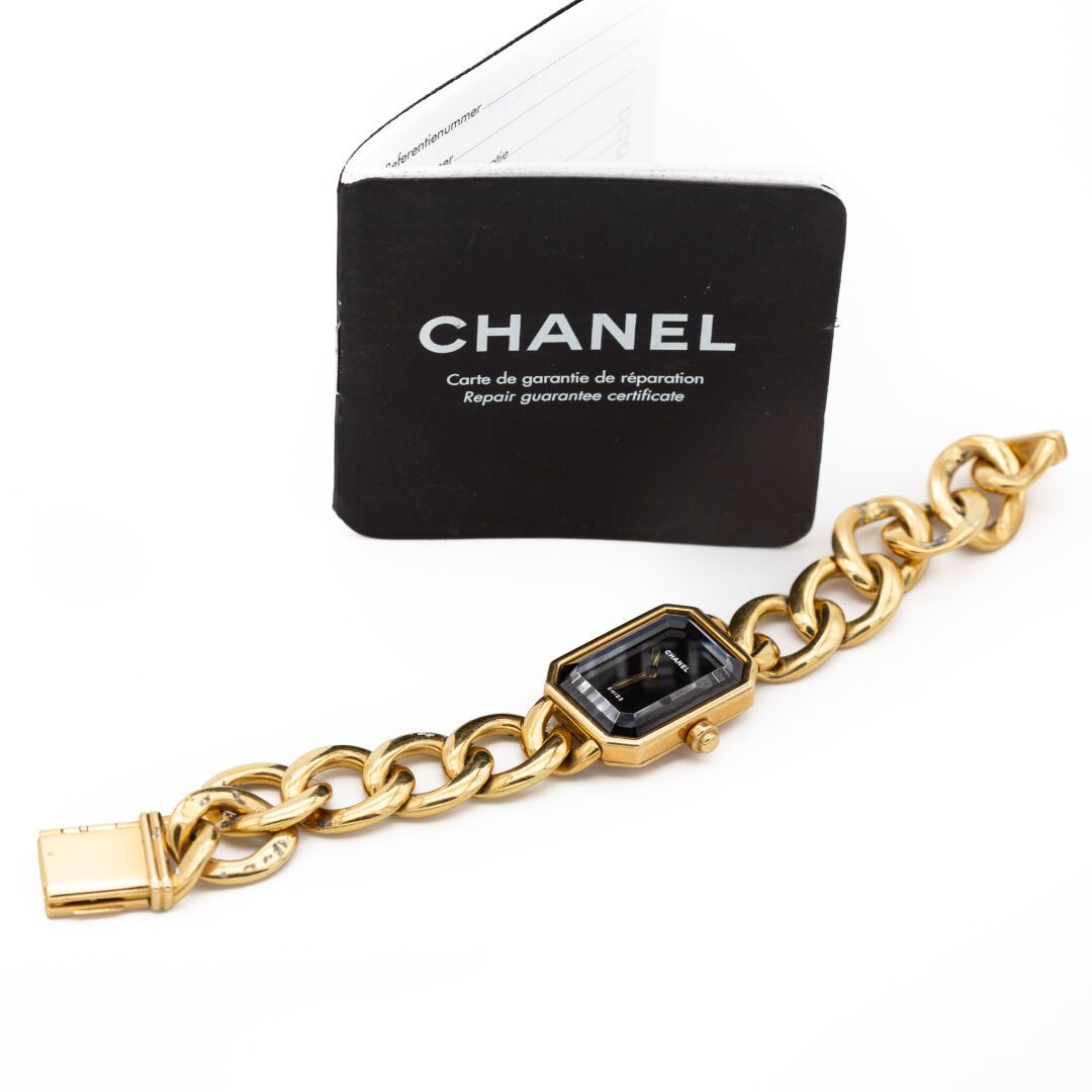Null CHANEL Ma première. Ladies' watch, case and bracelet in 18K (750) yellow go&hellip;