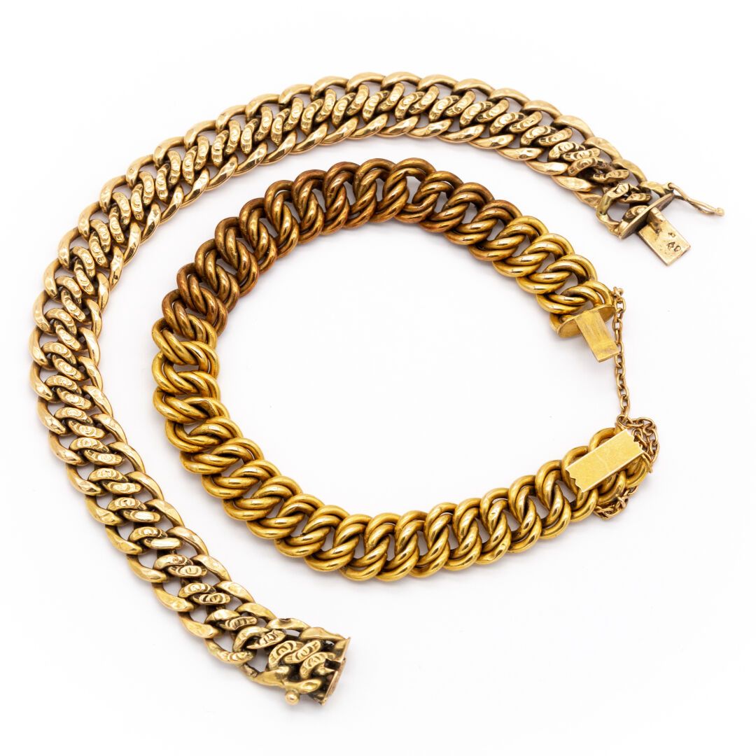 Null Two bracelets in yellow gold (750) 18K American mesh. (One of the two brace&hellip;