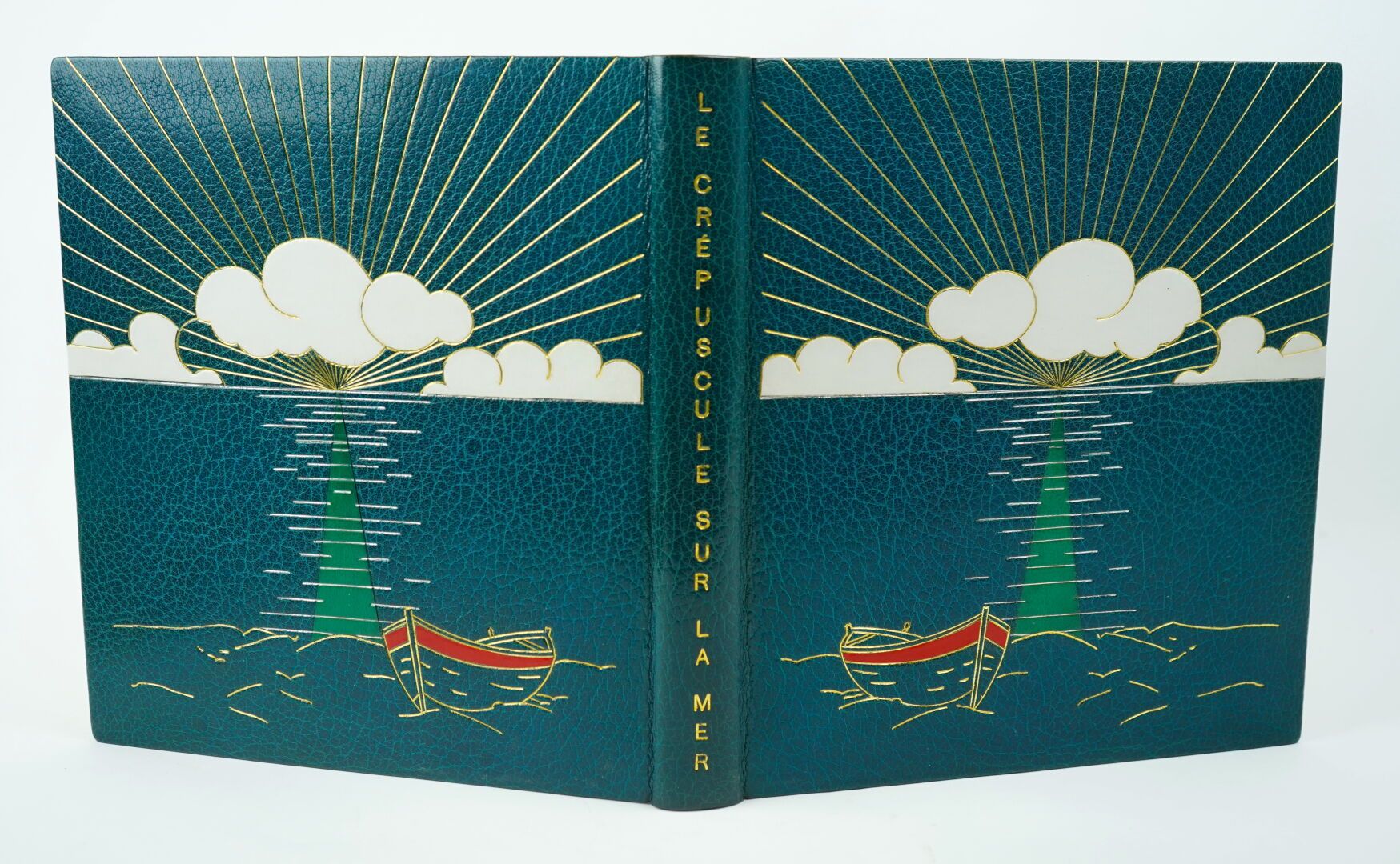 Null 苏亚雷斯（André）。海上的黄昏。莫里斯-丹尼斯的插图。巴黎，chez le graveur，1933。一卷。



24,5 x 28,5 cm.&hellip;