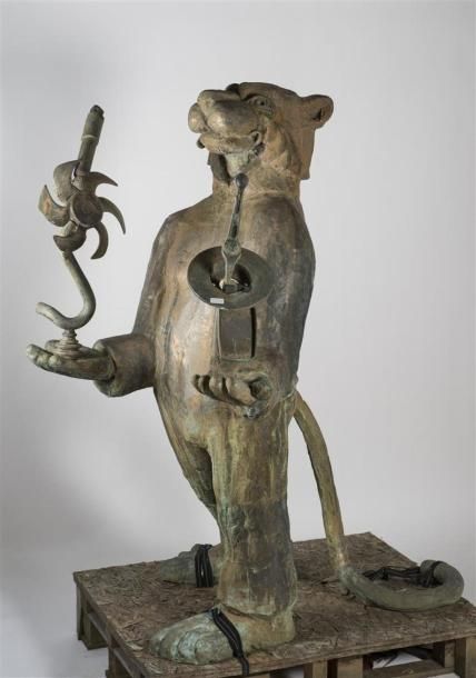 Null Gilles de KERVERSAU (né en 1949) 
Lion, 1995 
Très importante sculpture en &hellip;