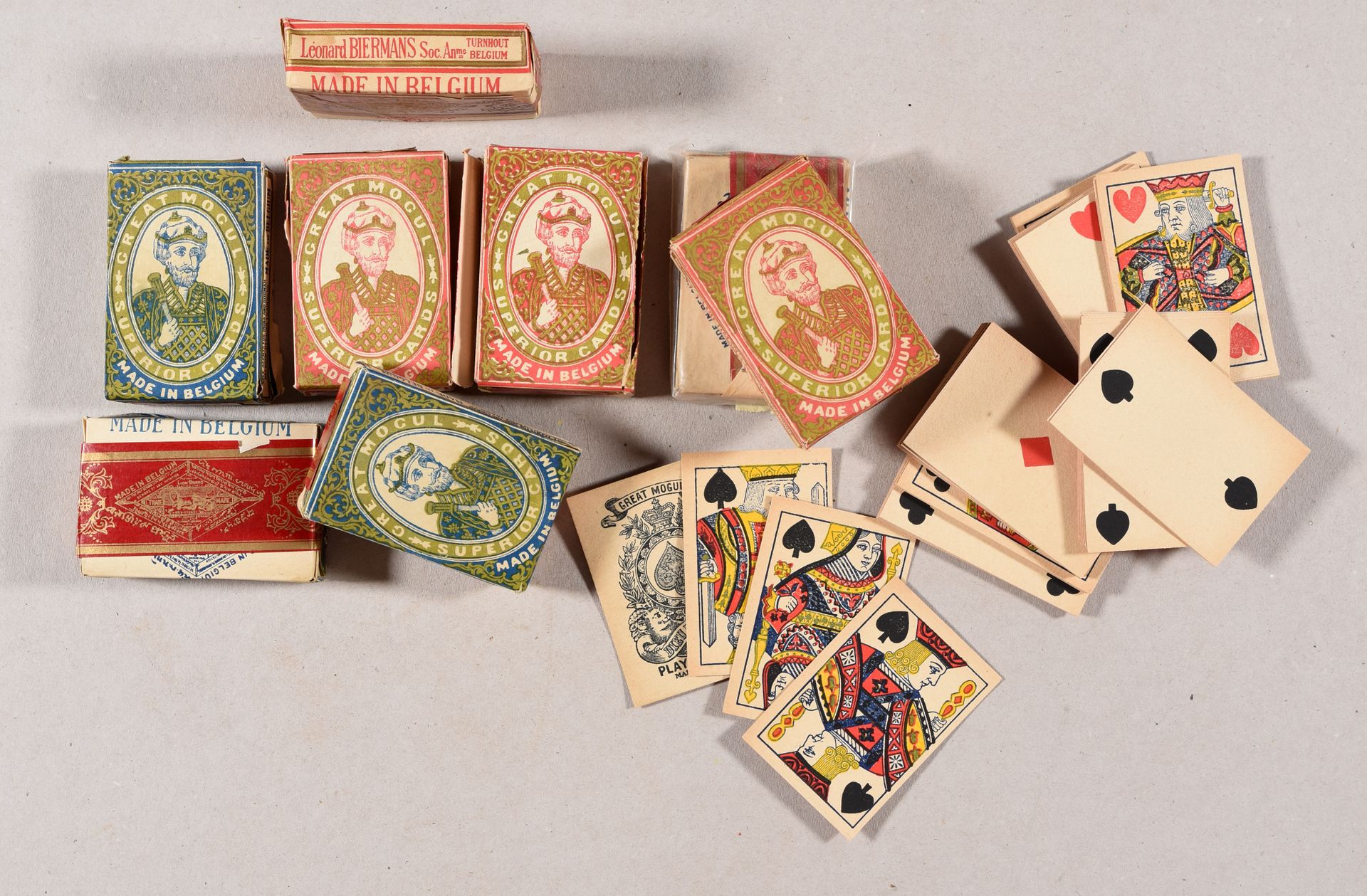 Null "Great Mogul. Superior cards". Turnhout Leonard Biermans [c. 1904] 9 sets w&hellip;